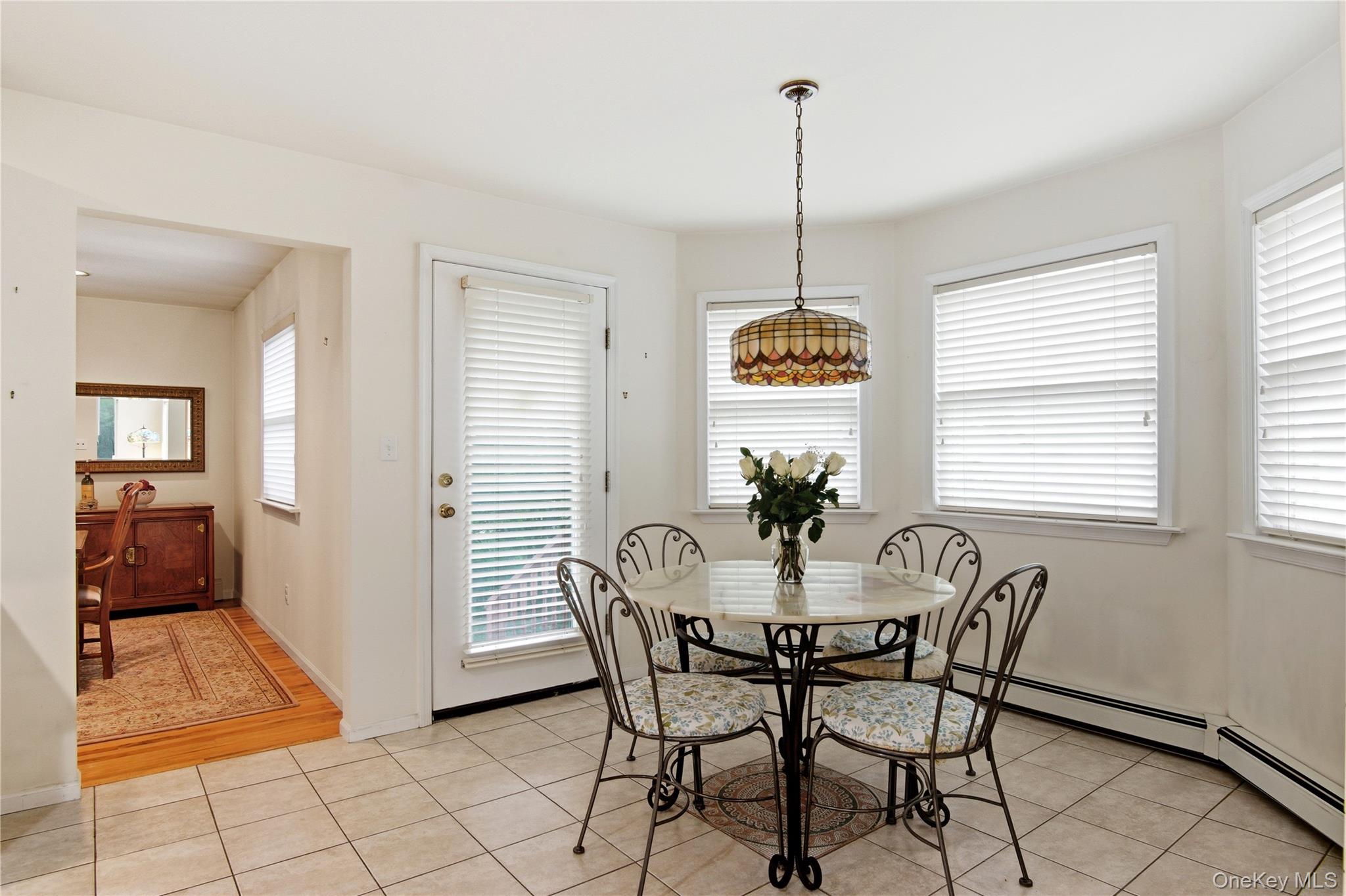 17 Highland Terrace, Manhasset, NY 11030