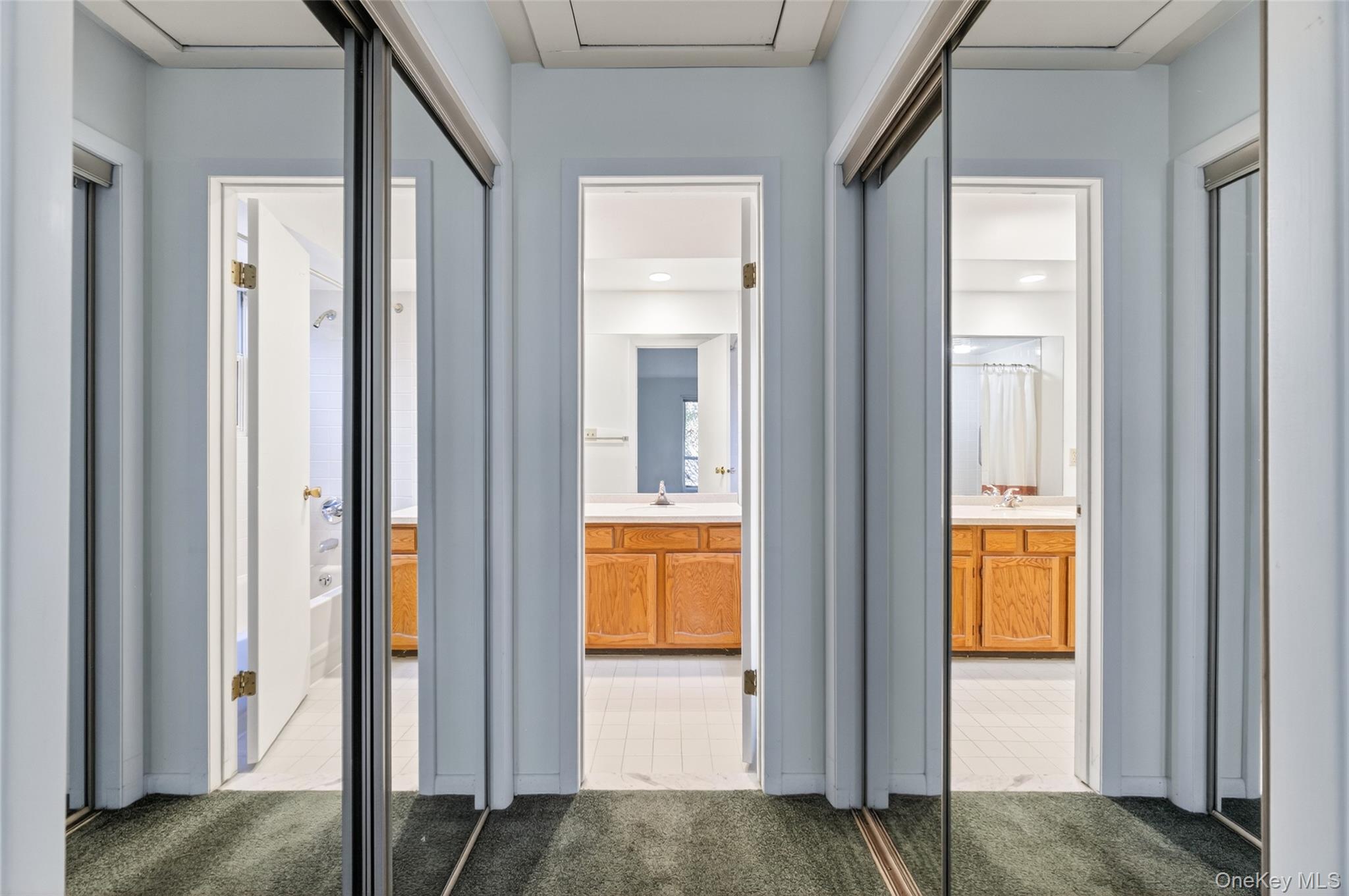 23 Pond Drive E, Rhinebeck, NY 12572