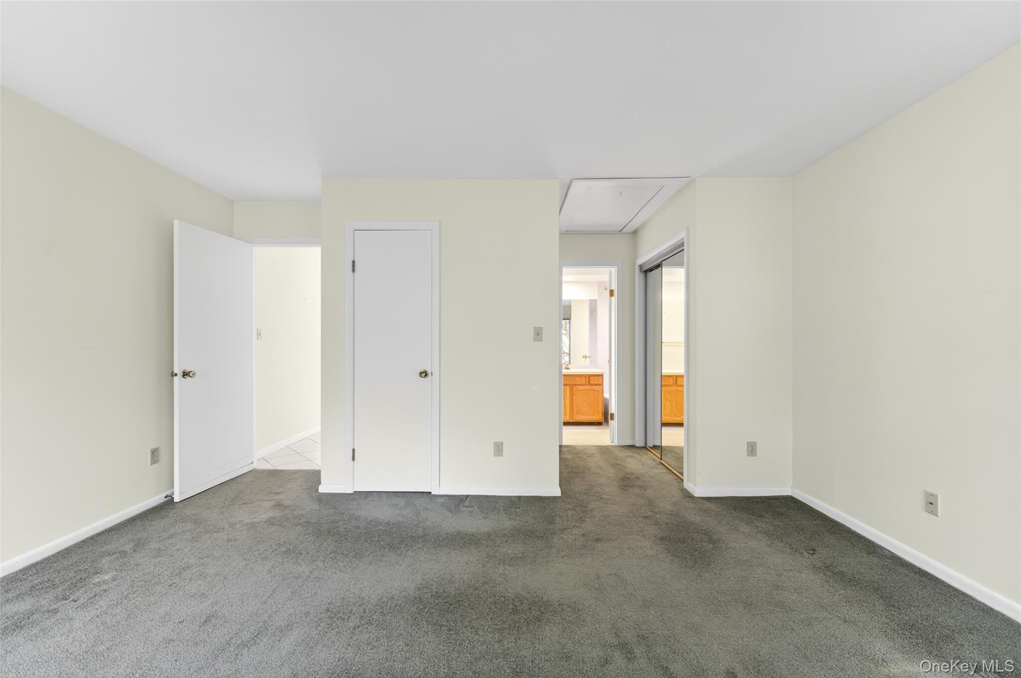 23 Pond Drive E, Rhinebeck, NY 12572