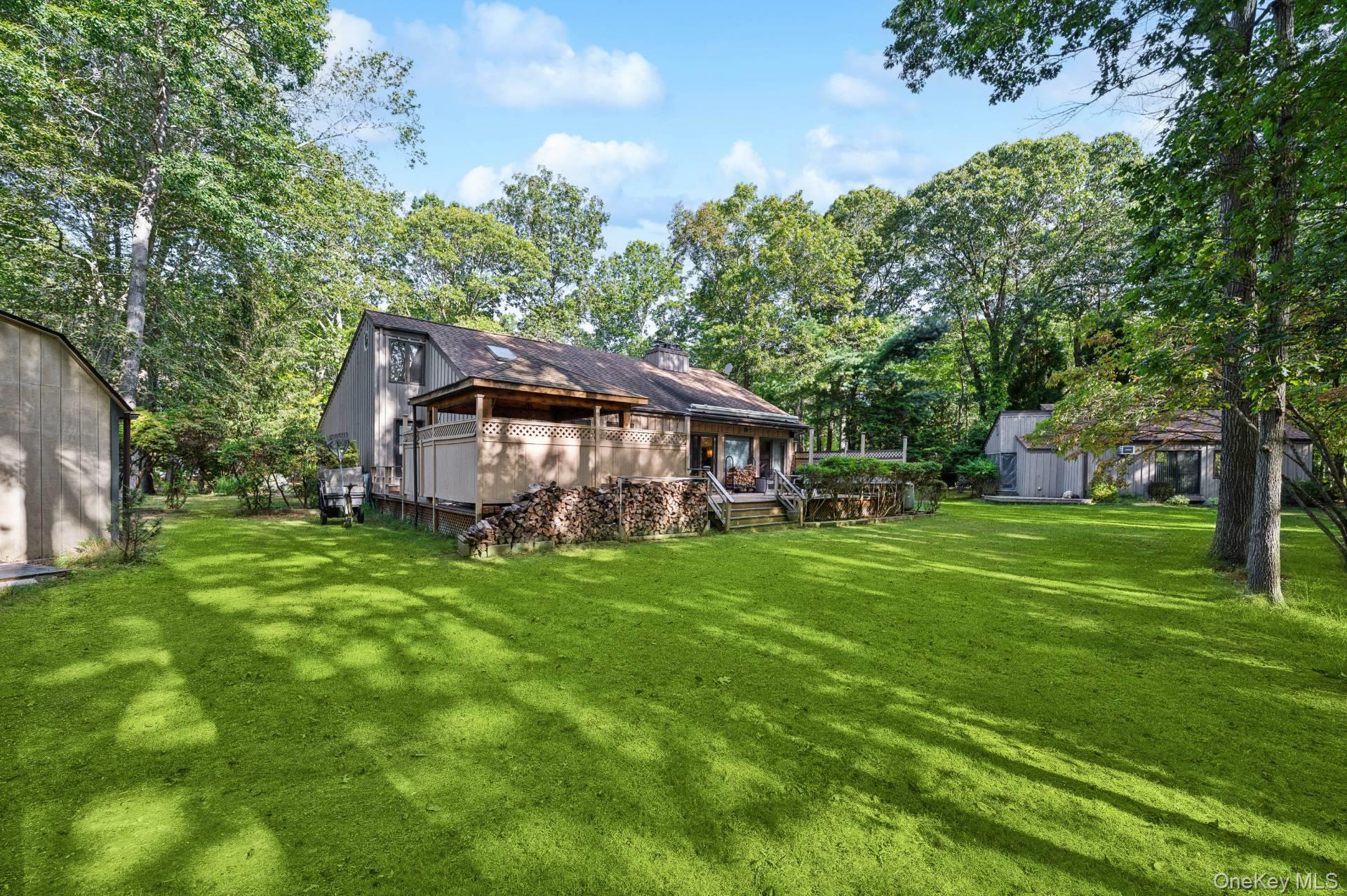 4 Ivy Place, Shelter Island, NY 11964