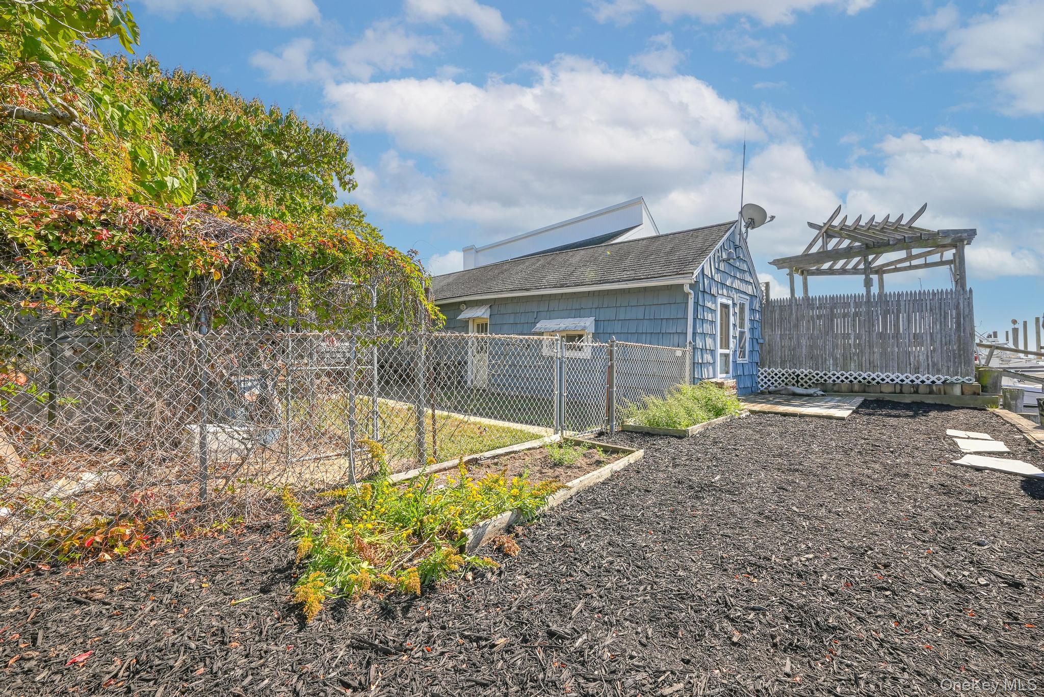 870 Guy Lombardo Avenue, Freeport, NY 11520