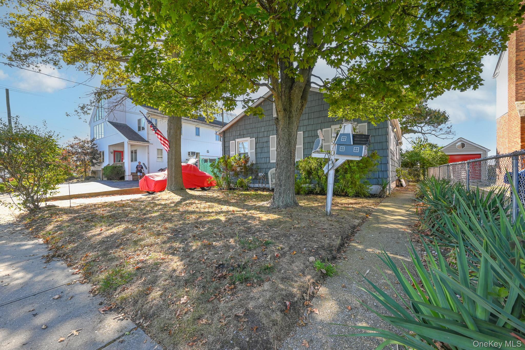 870 Guy Lombardo Avenue, Freeport, NY 11520