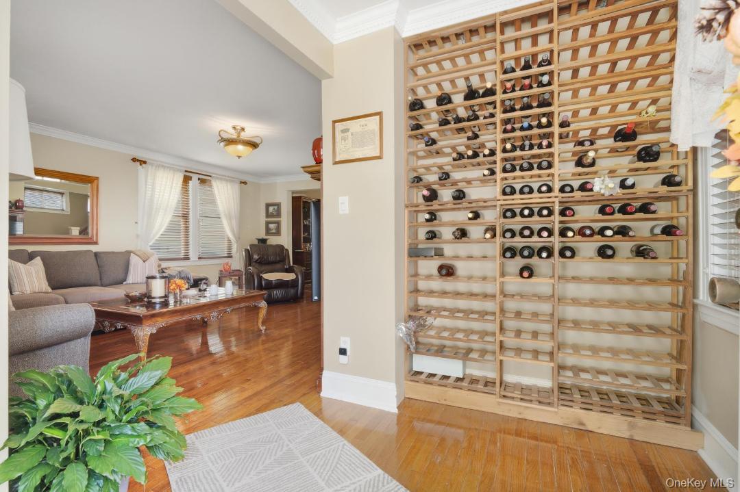 23026 87th Avenue, Bellaire, NY 11427