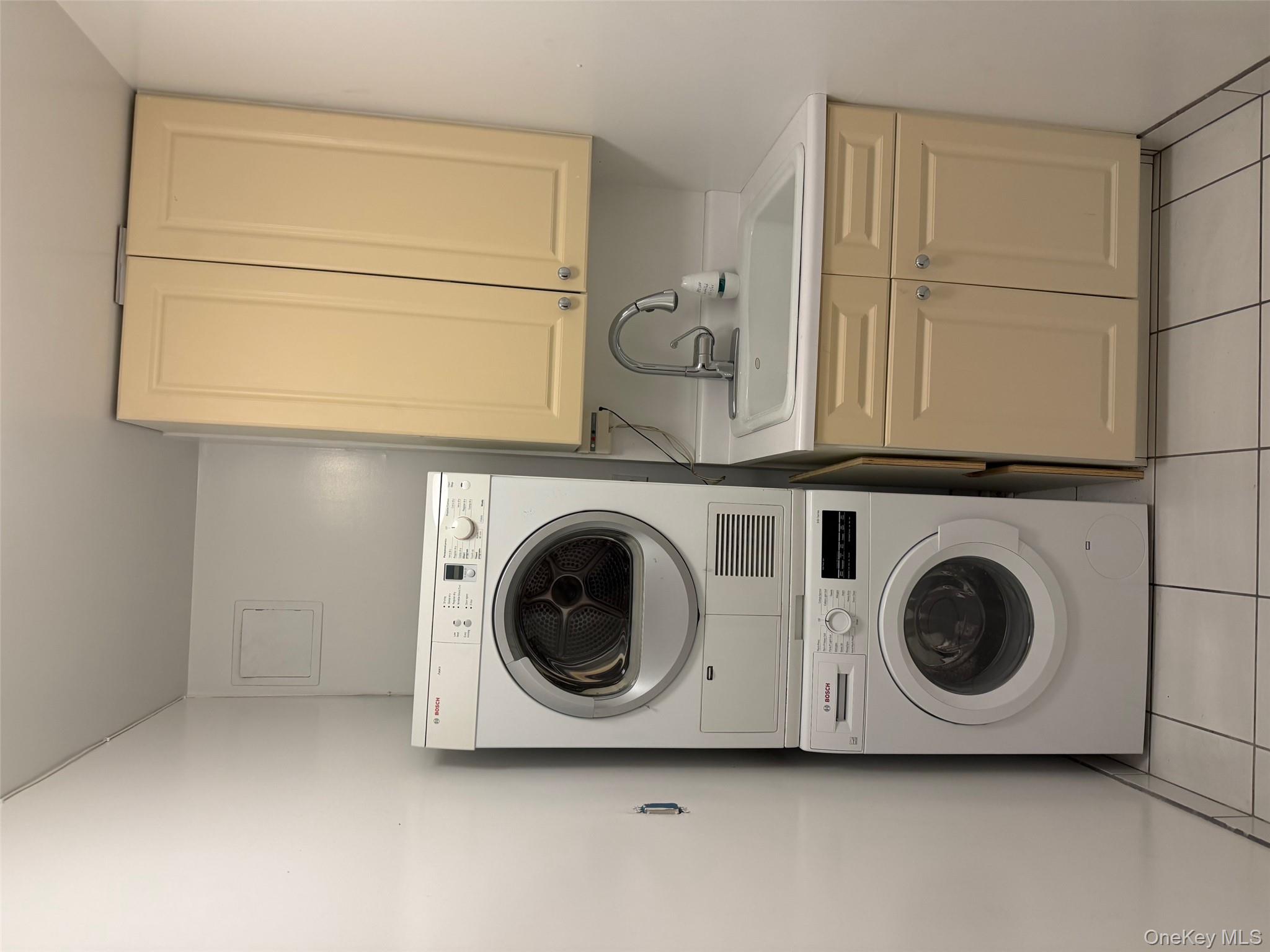 420 E 51st Street # 8DE, New York (Manhattan), NY 10022