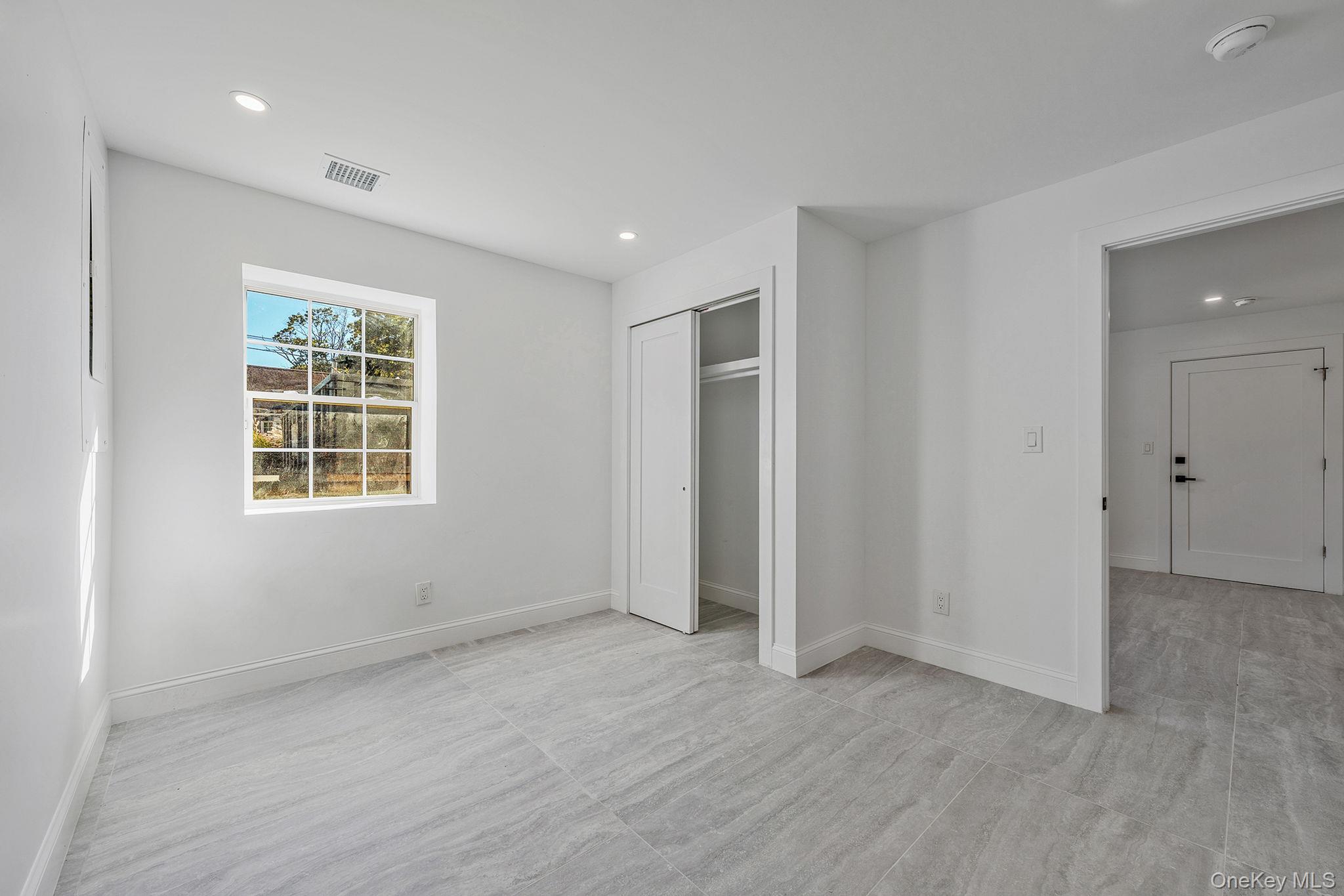 31 Harrison Drive, Shirley, NY 11967