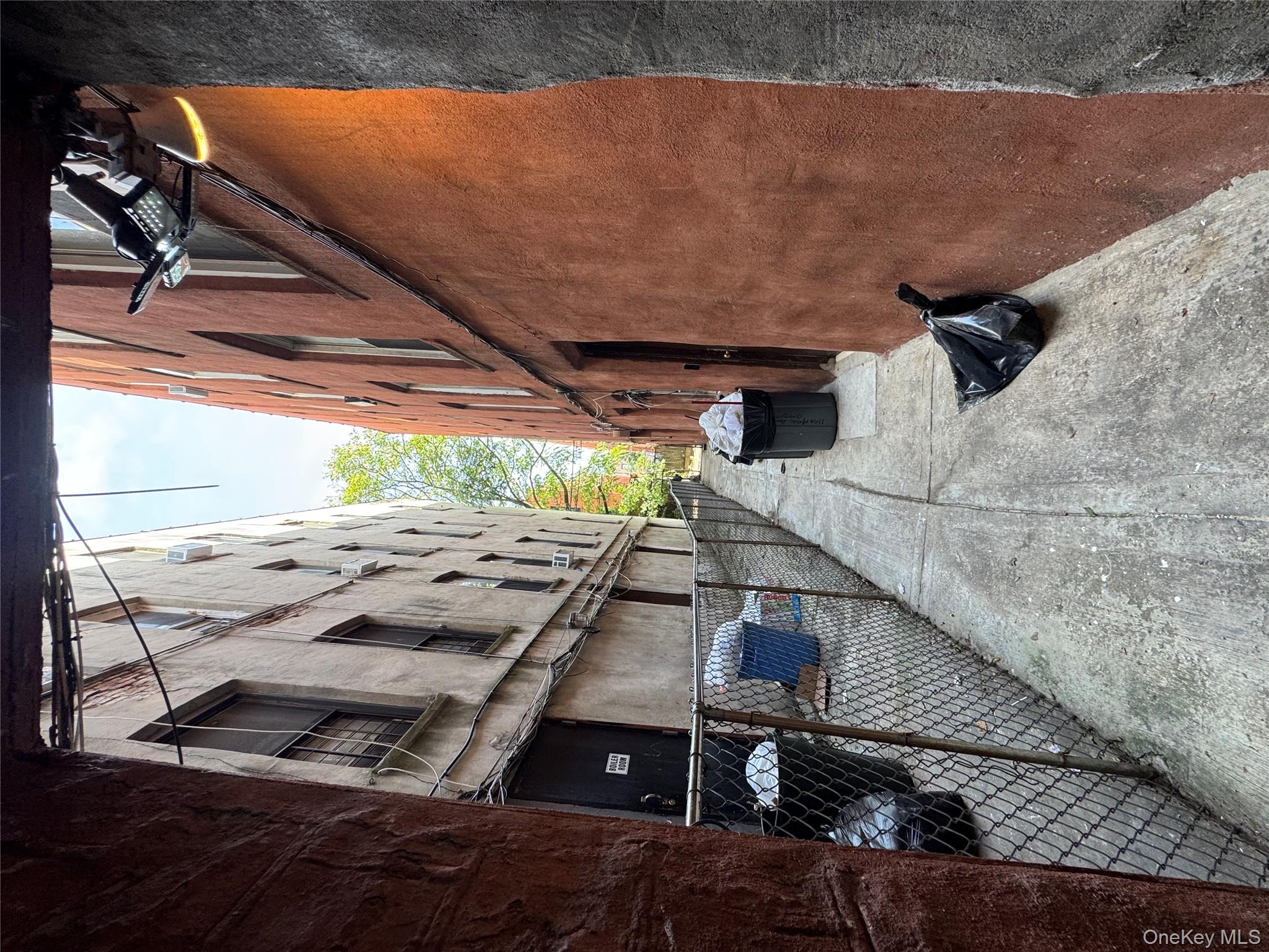 1140 Metcalf Avenue, Bronx, NY 10472