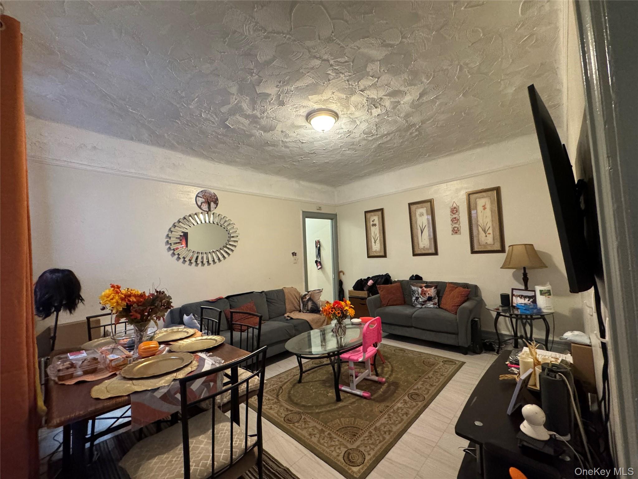 1140 Metcalf Avenue, Bronx, NY 10472