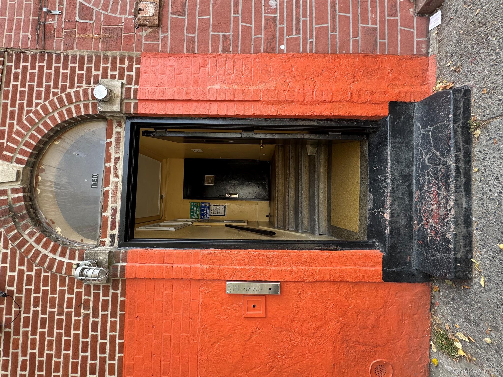 1140 Metcalf Avenue, Bronx, NY 10472