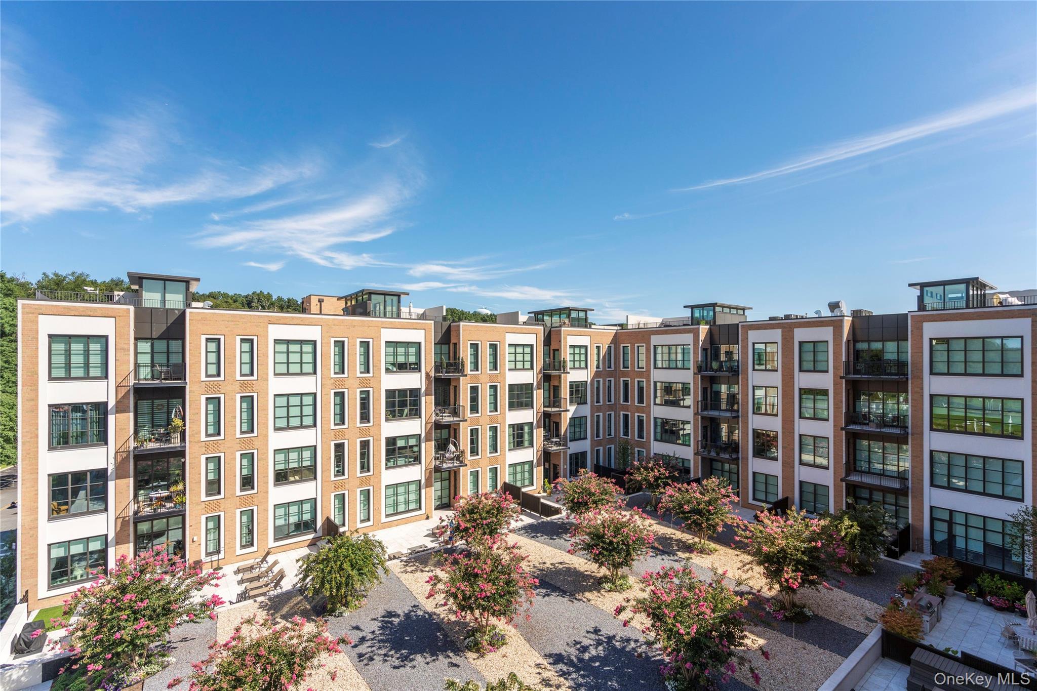 100 Garvies Point Road # 1309, Glen Cove, NY 11542