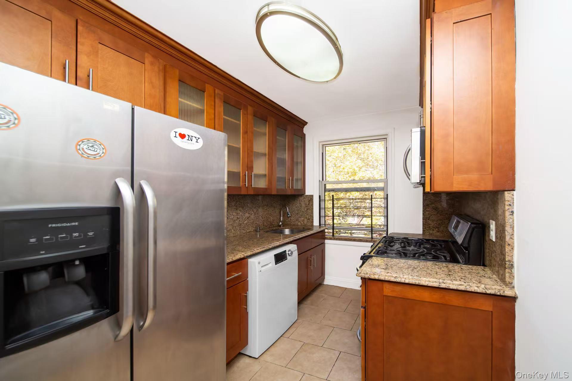 79-16 Main Street # 3J, Flushing, NY 11367