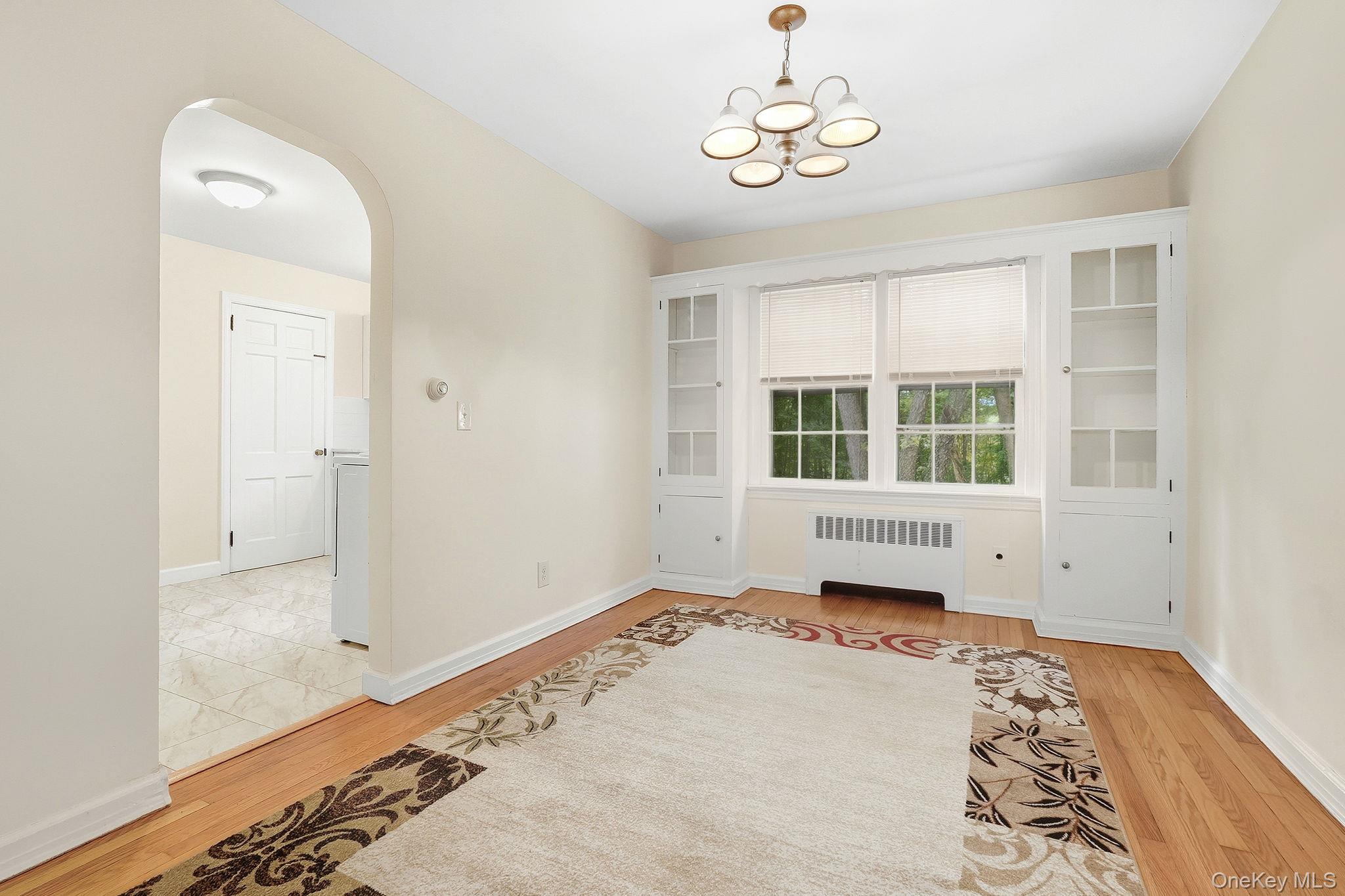 8 Walker Road, Poughkeepsie, NY 12603