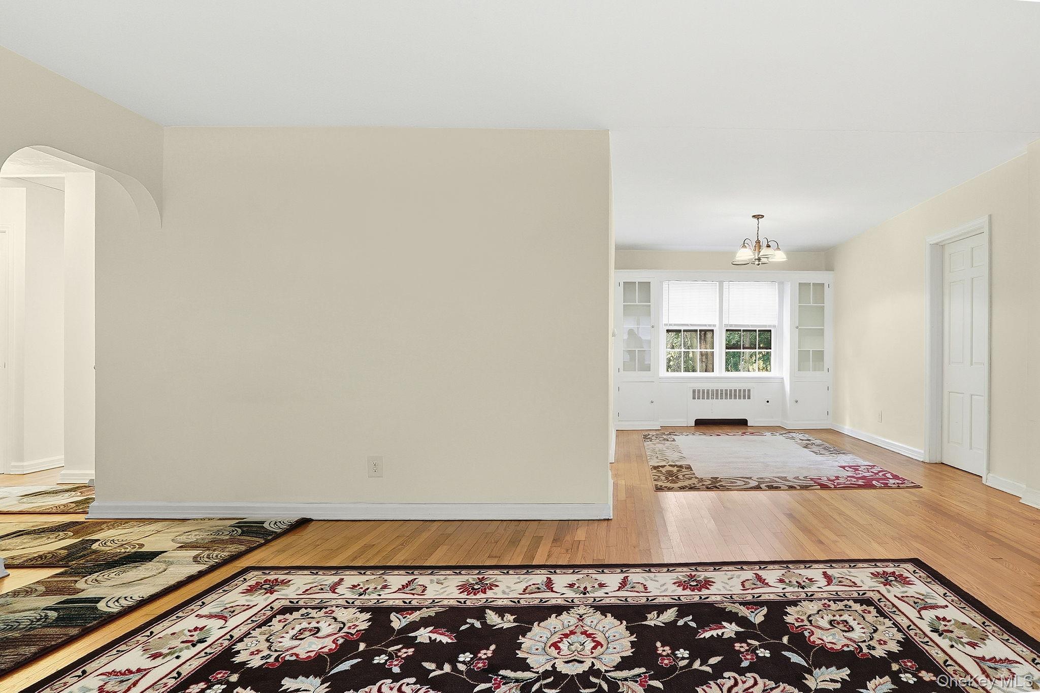 8 Walker Road, Poughkeepsie, NY 12603