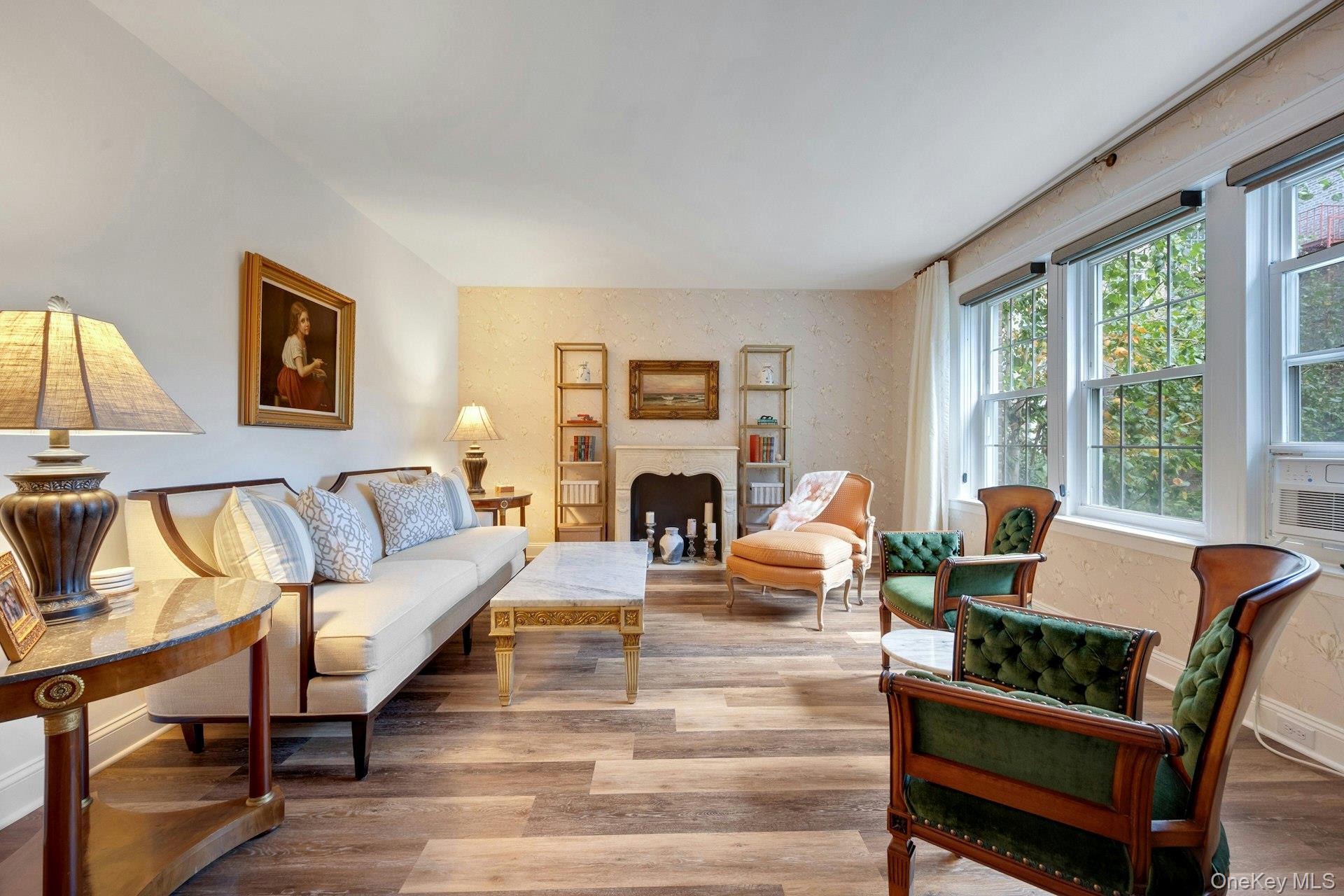 83 N Broadway # 1F, White Plains, NY 10603