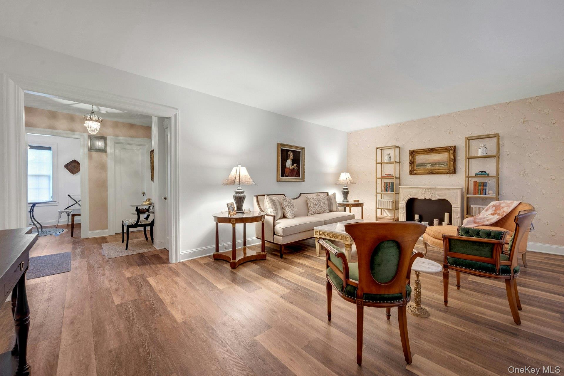 83 N Broadway # 1F, White Plains, NY 10603