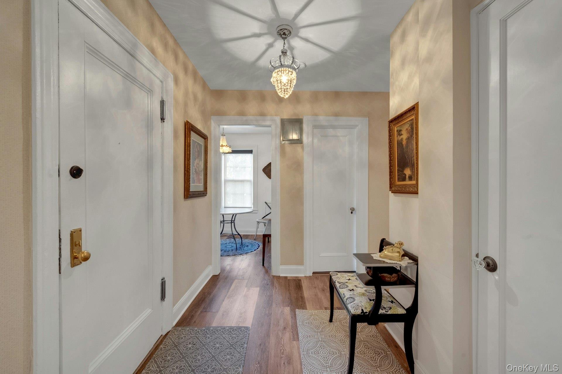 83 N Broadway # 1F, White Plains, NY 10603