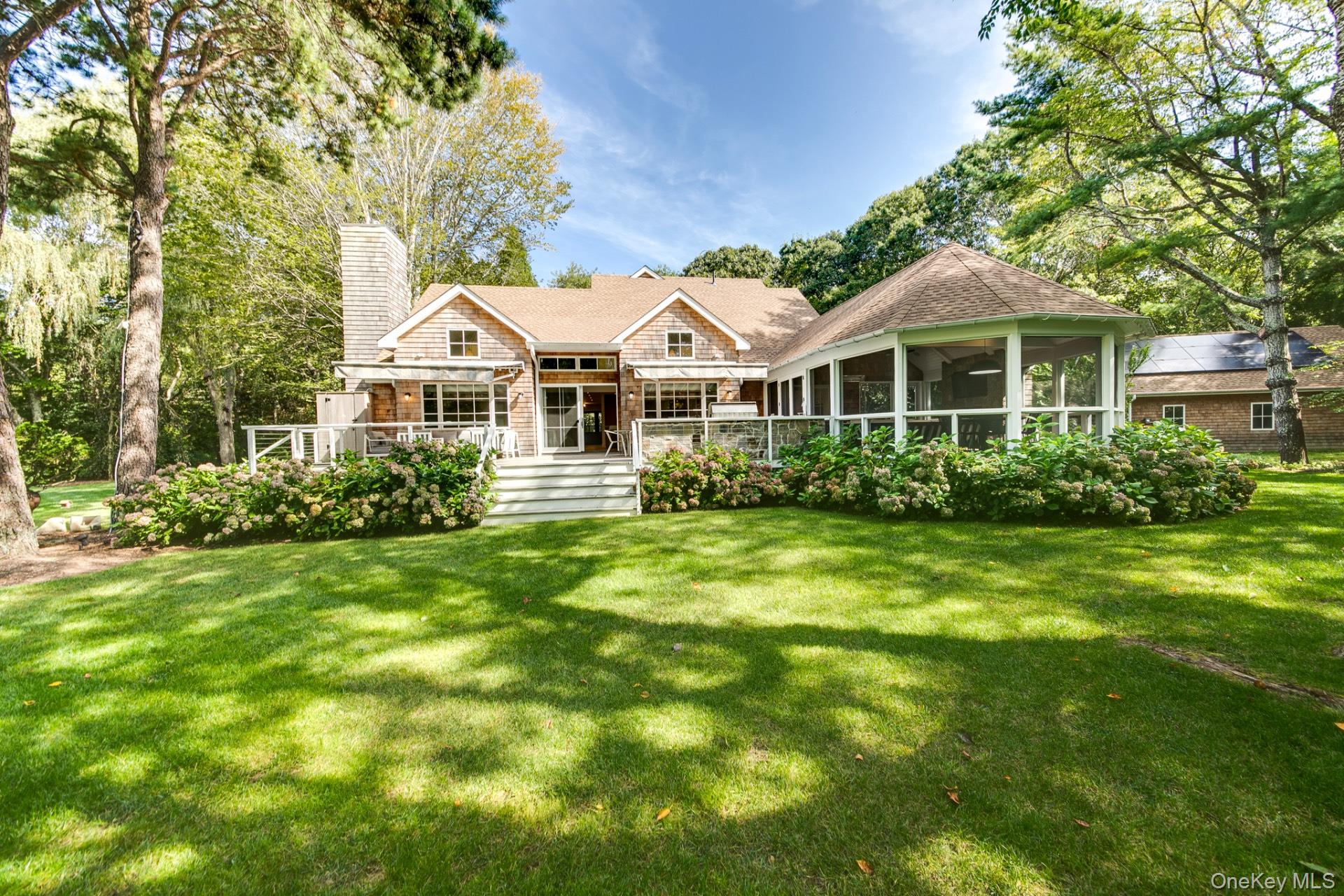8 Lily Hill Road, East Hampton, NY 11937