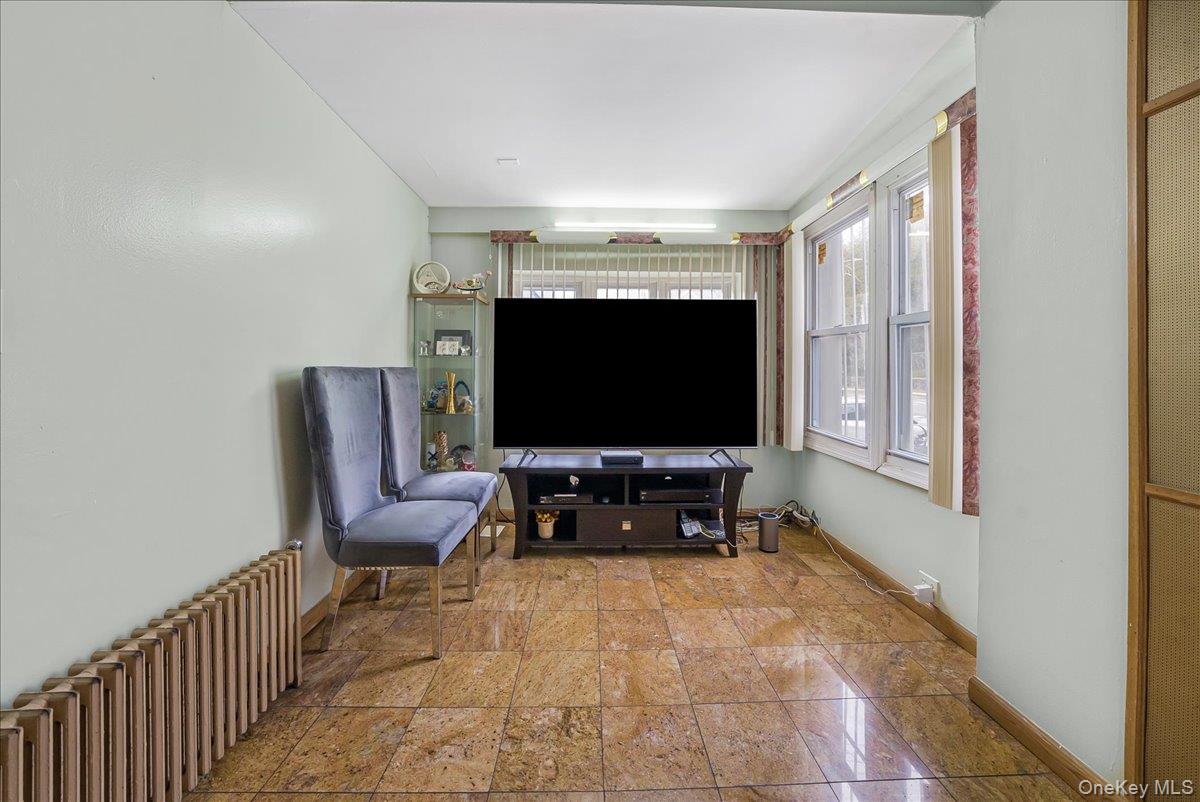 84-05 102nd Street, Richmond Hill, NY 11418