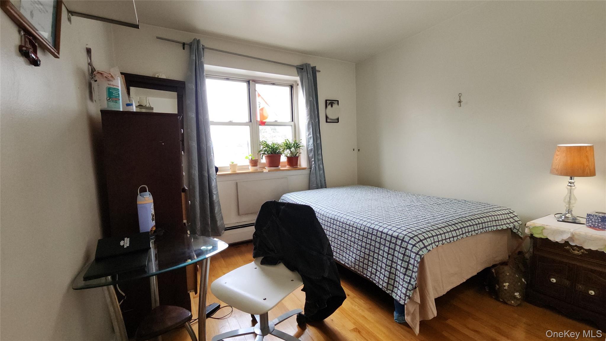 99-10 60th Avenue # 3H, Corona, NY 11368