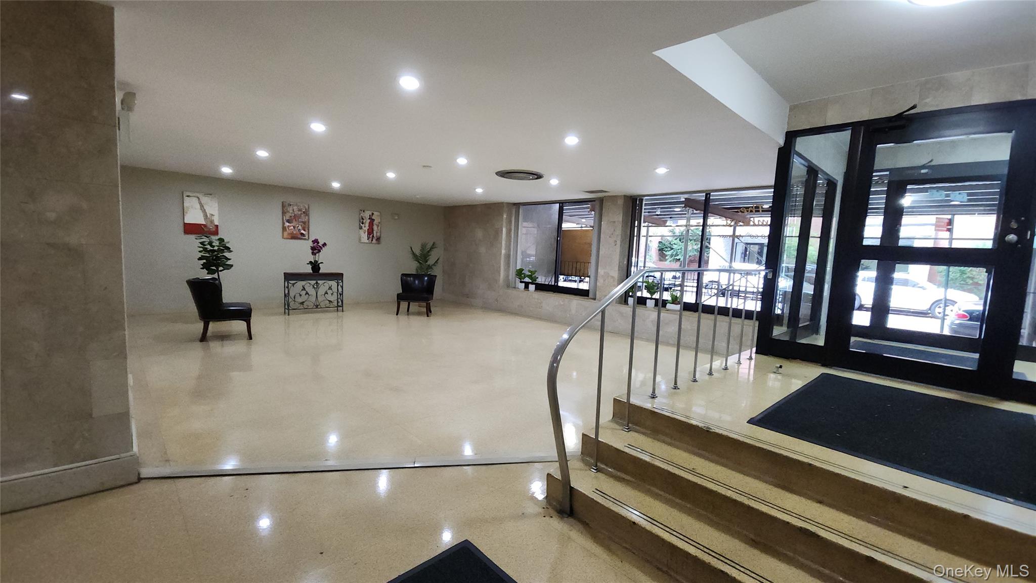 99-10 60th Avenue # 3H, Corona, NY 11368