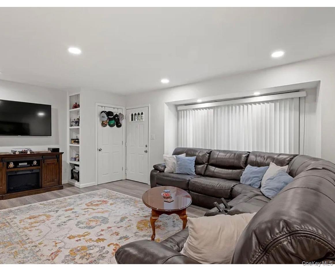 2287 7th Street, East Meadow, NY 11554