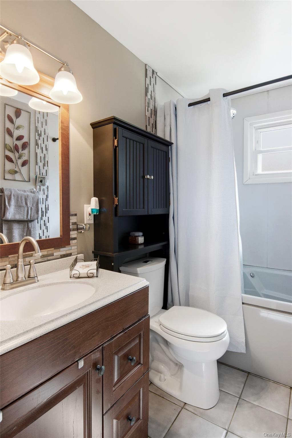 264 Amityville Street, Islip Terrace, NY 11752