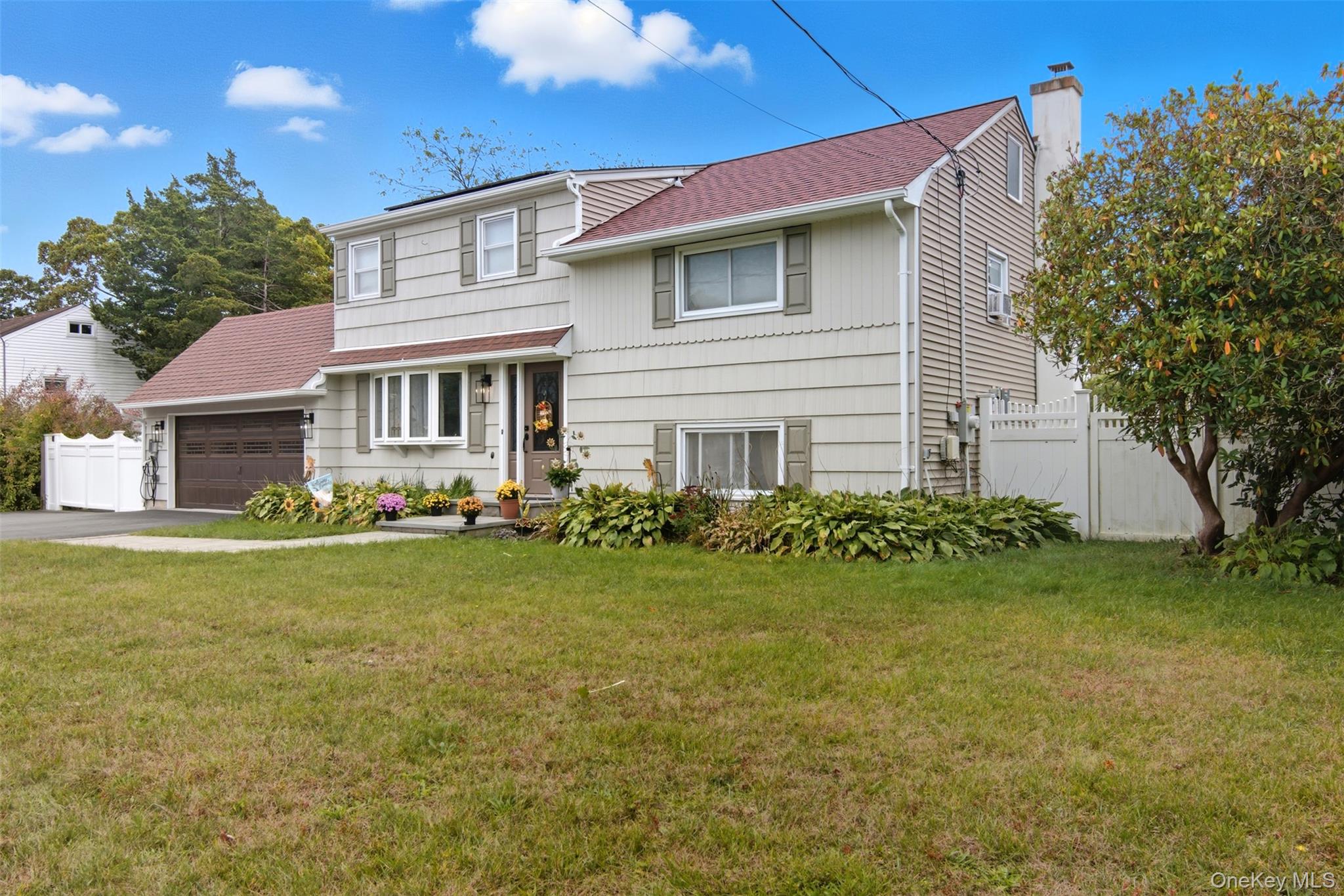 264 Amityville Street, Islip Terrace, NY 11752