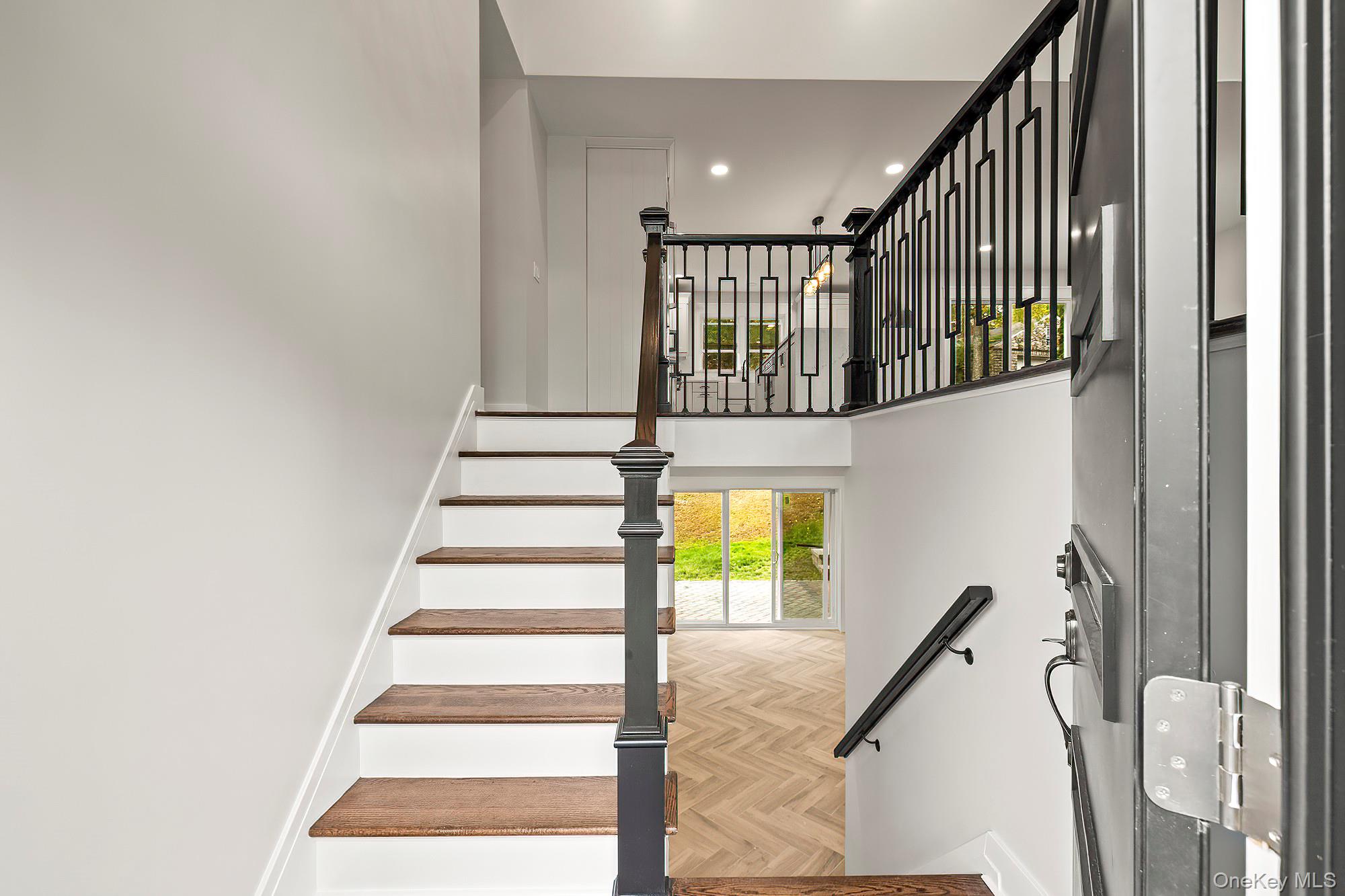 9 Stadium Road, White Plains, NY 10607