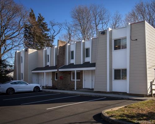 25 Tyler Street # 6-F, Rocky Point, NY 11778