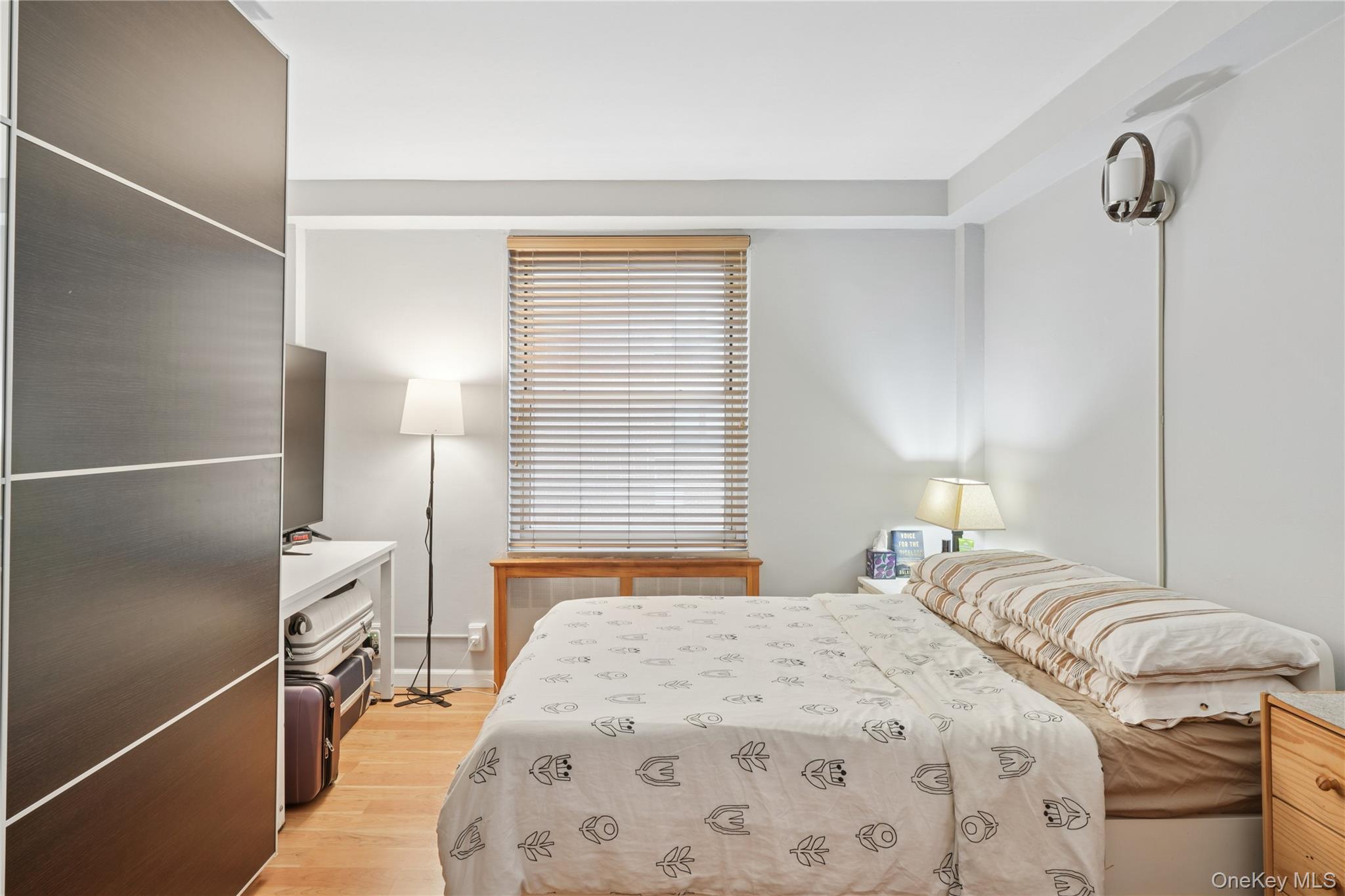 35-50 85 St # 3D, Jackson Heights, NY 11372