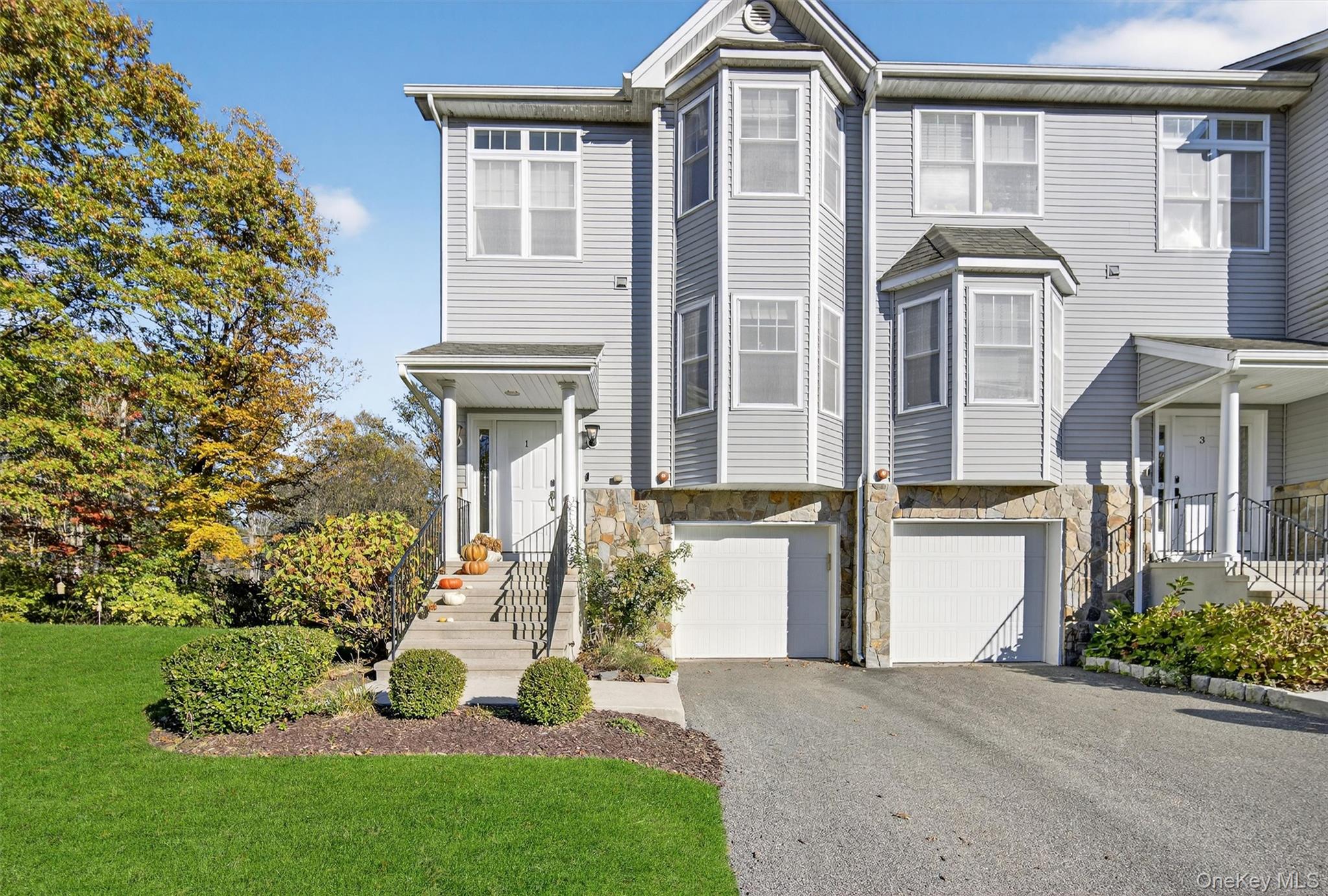 1 Doe Trail, Wappingers Falls, NY 12590