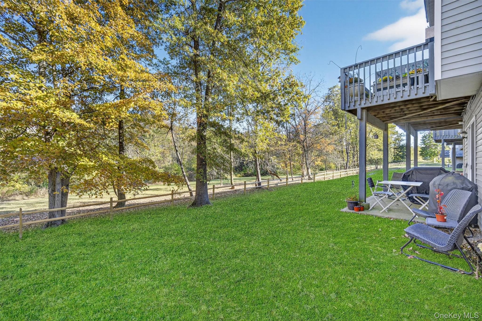 1 Doe Trail, Wappingers Falls, NY 12590