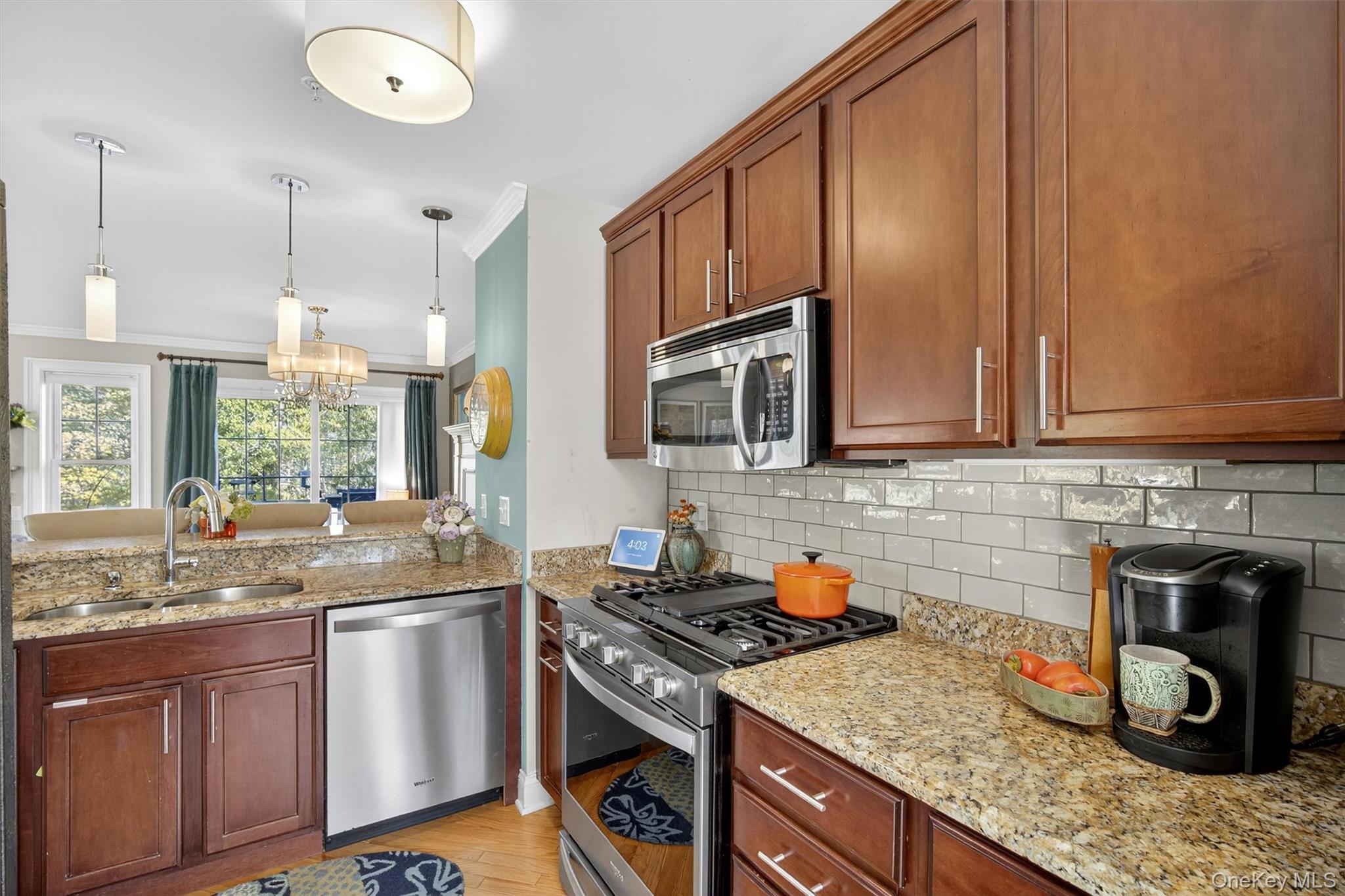 1 Doe Trail, Wappingers Falls, NY 12590