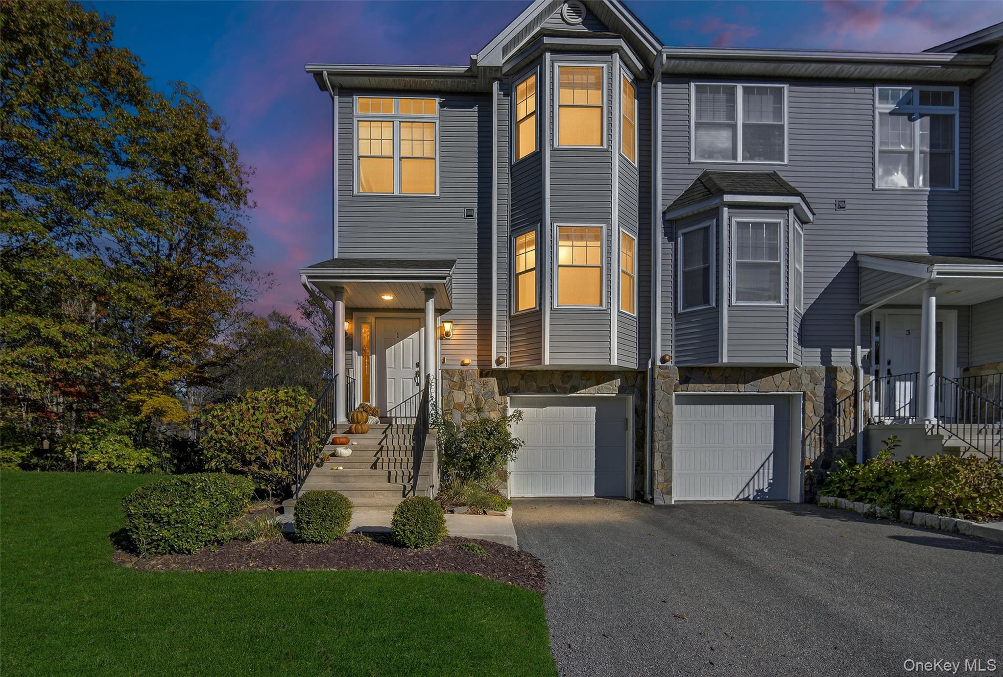 1 Doe Trail, Wappingers Falls, NY 12590