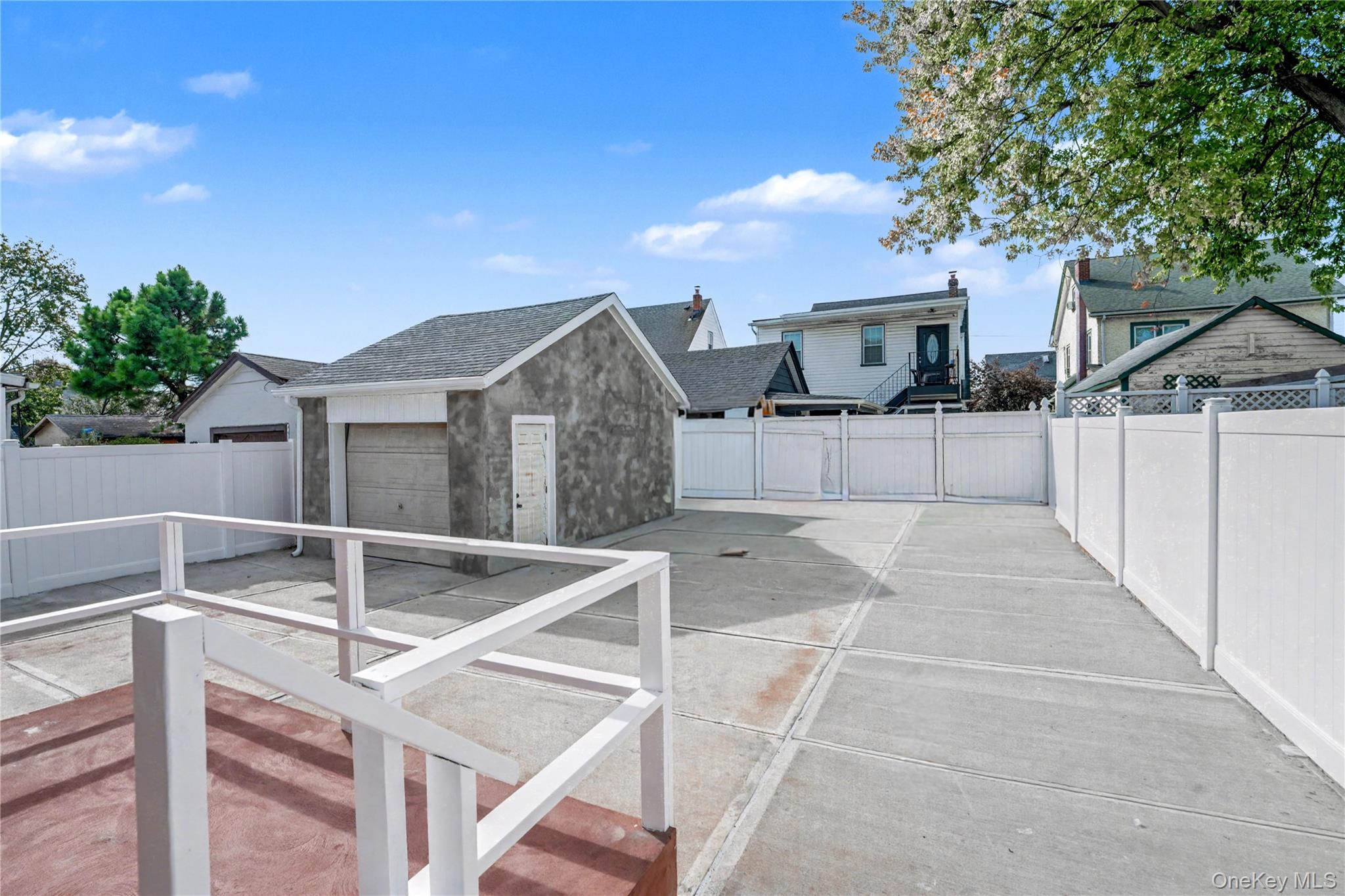 104-40 194th Street, Saint Albans, NY 11412