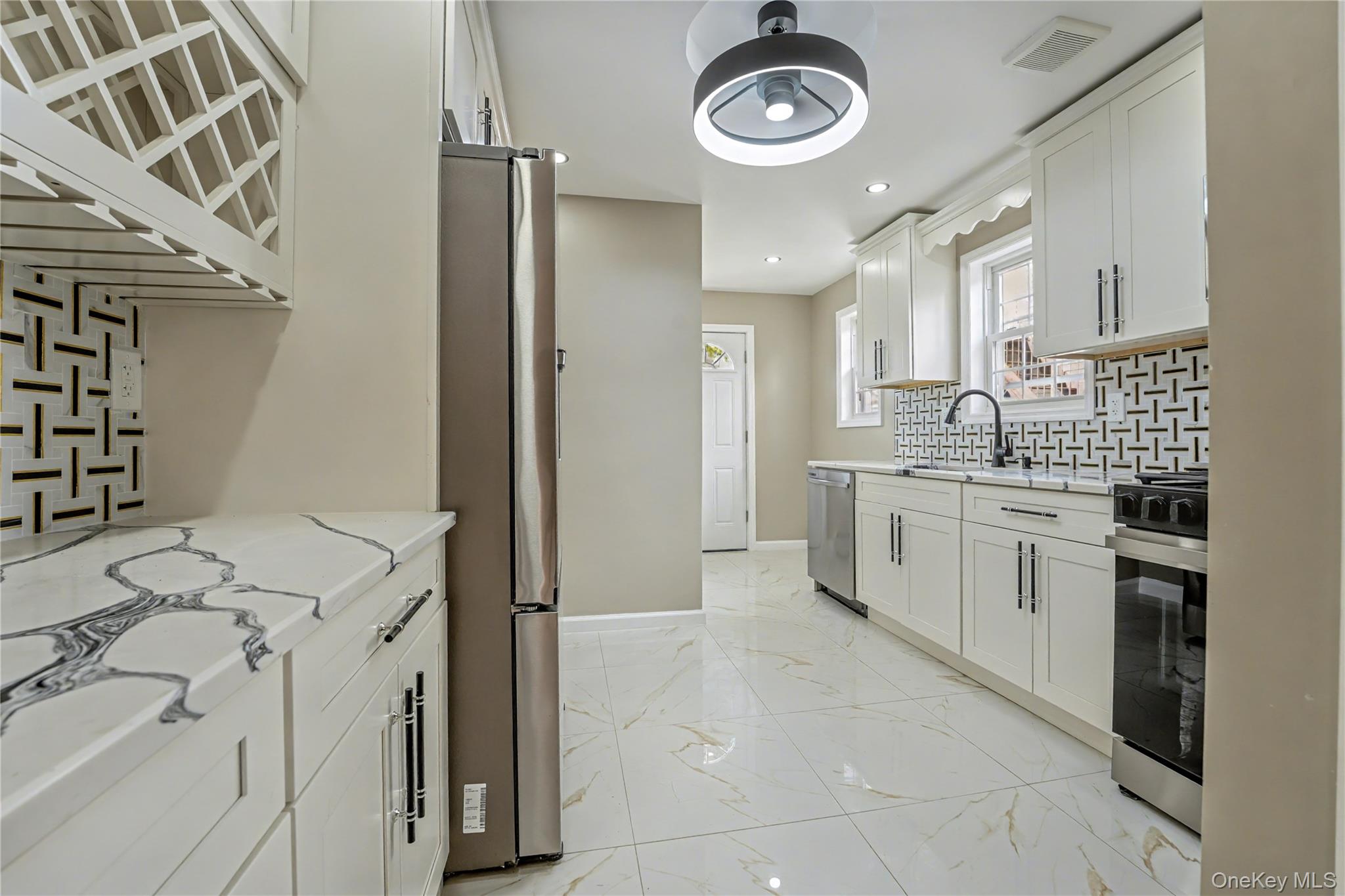 104-40 194th Street, Saint Albans, NY 11412