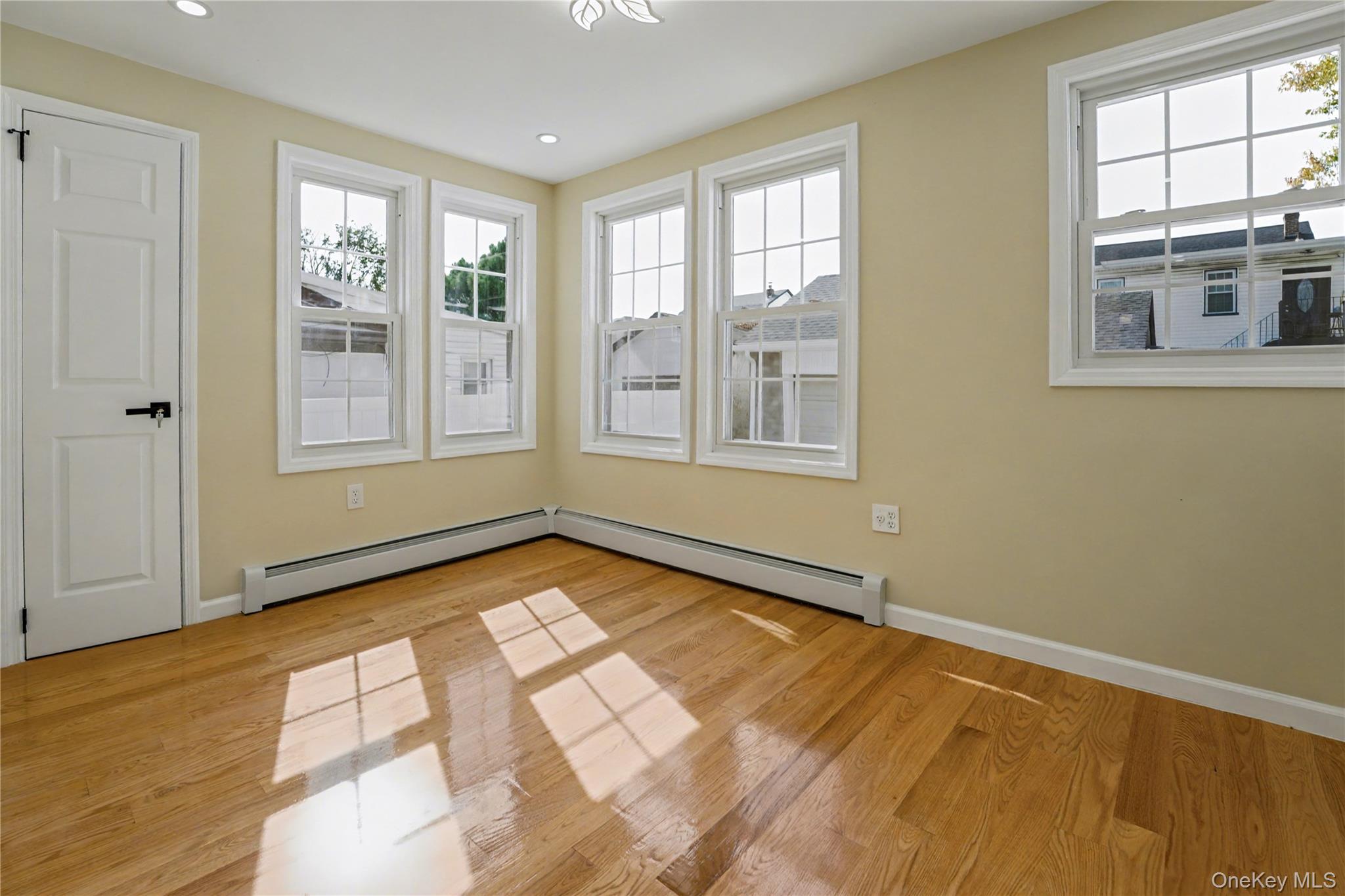 104-40 194th Street, Saint Albans, NY 11412