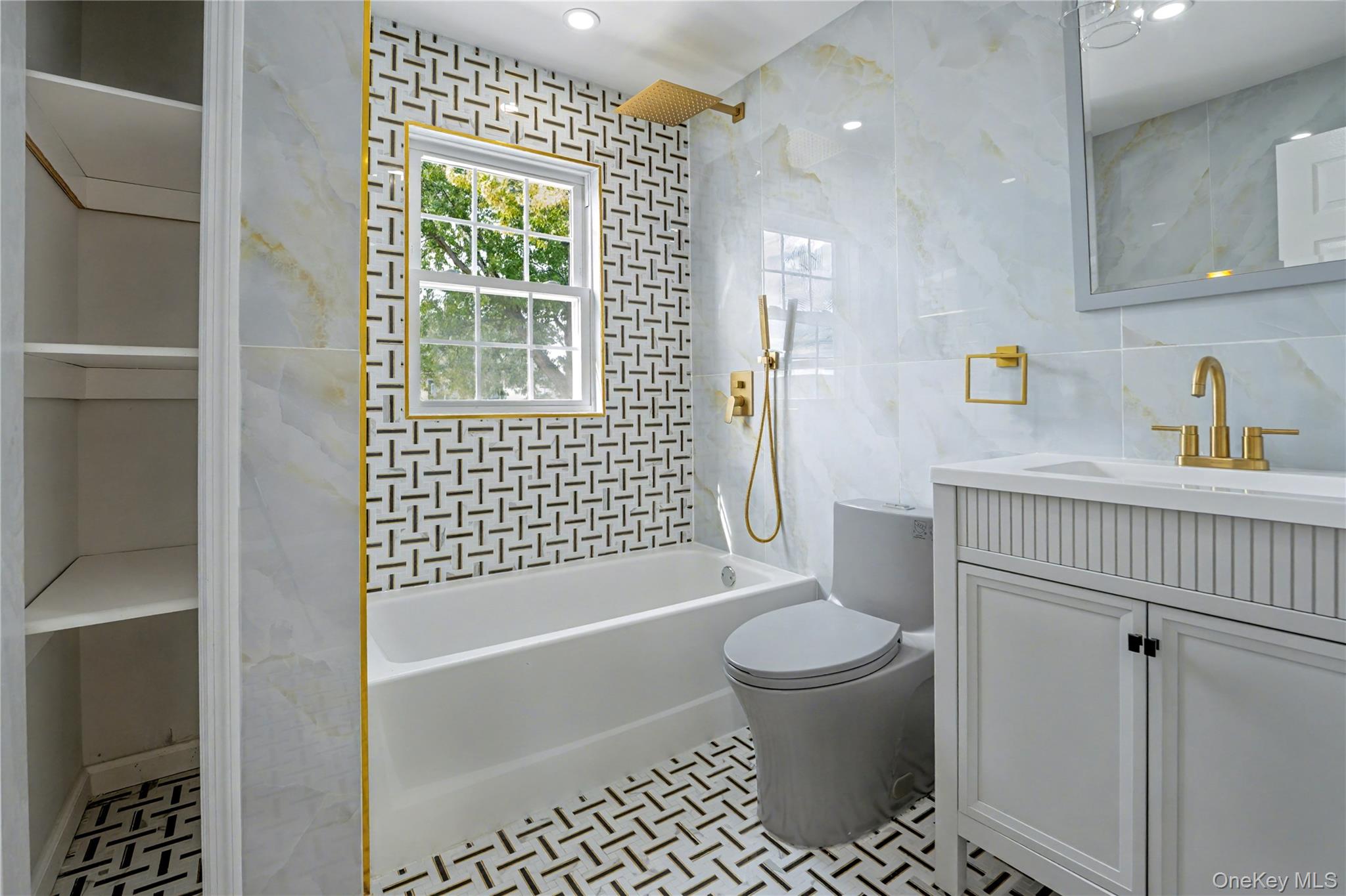 104-40 194th Street, Saint Albans, NY 11412