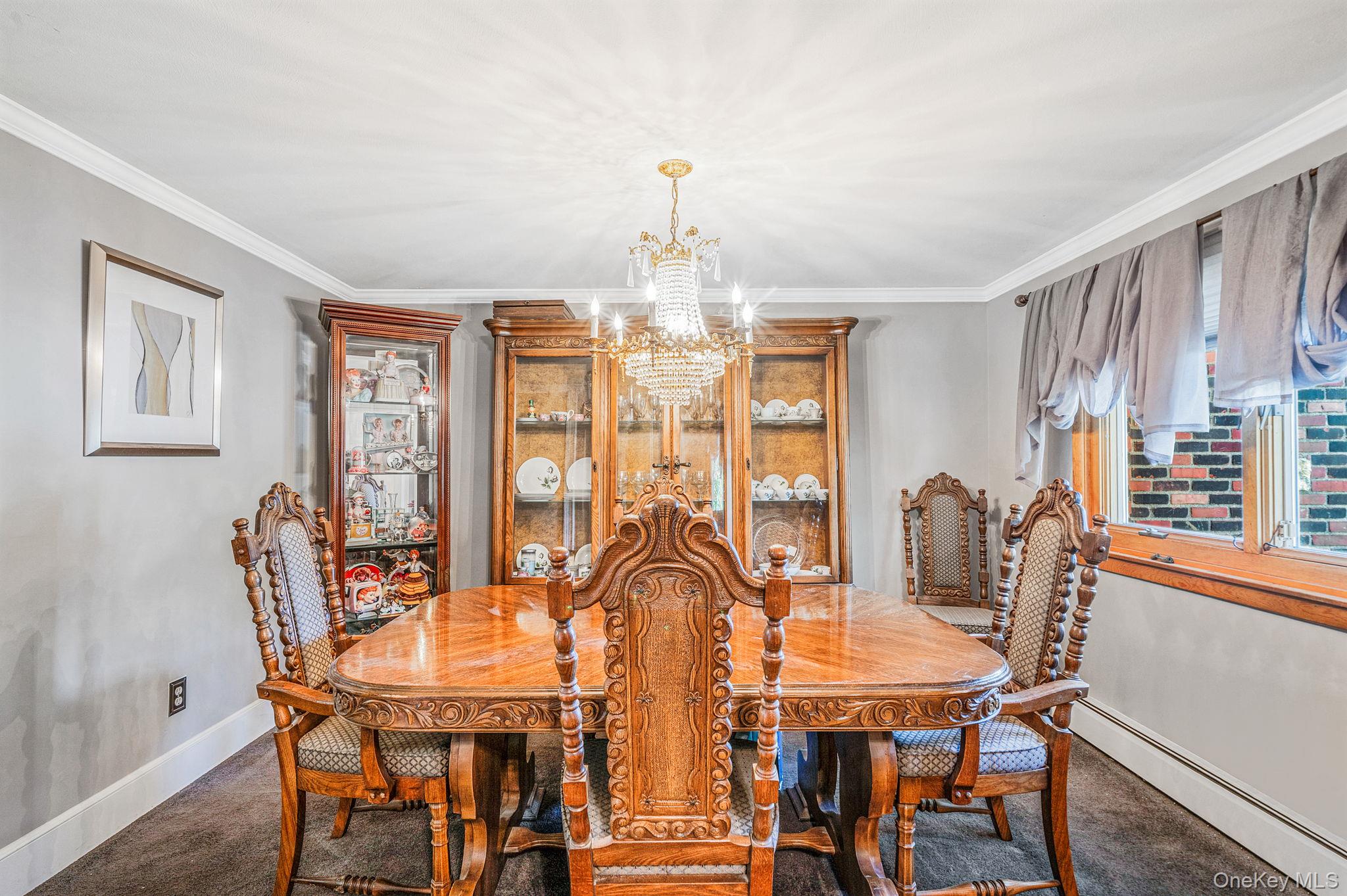 7 Majestic Road, Selden, NY 11784