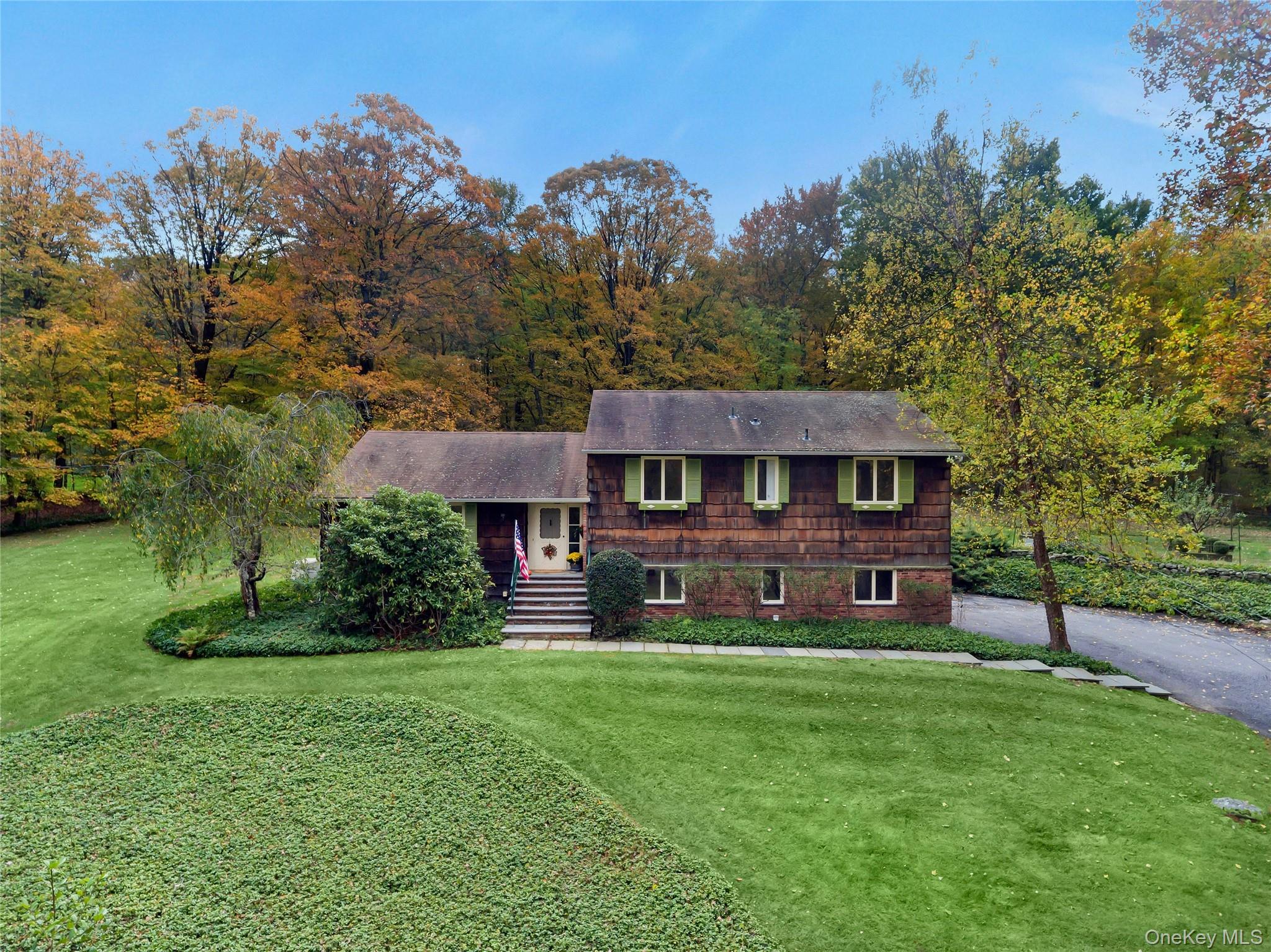 12 Seven Oaks Lane, Brewster, NY 10509