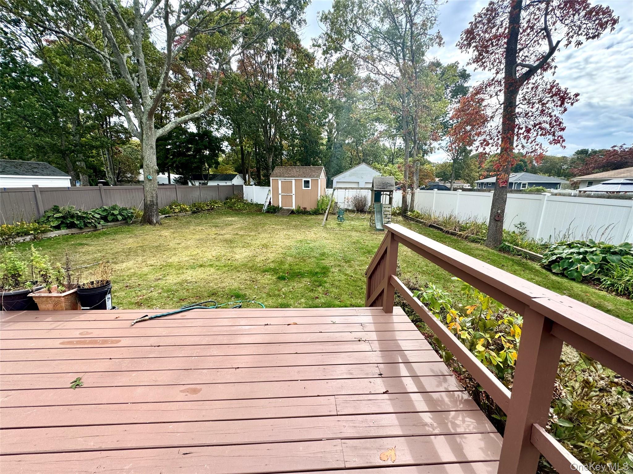 36 Sands Lane, Brookhaven, NY 11719