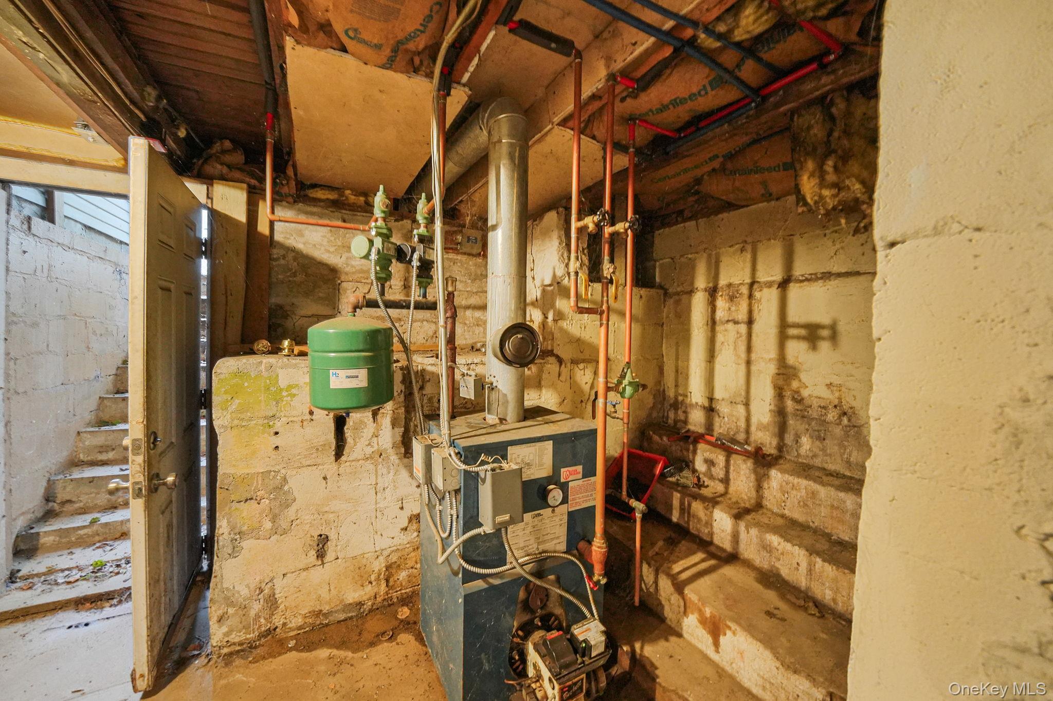 155 Moriches Avenue, Mastic, NY 11950