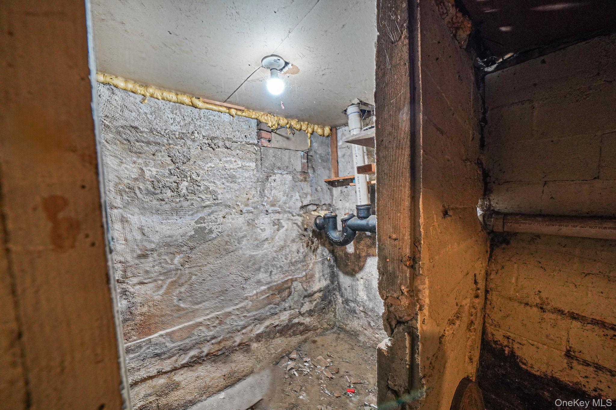 155 Moriches Avenue, Mastic, NY 11950