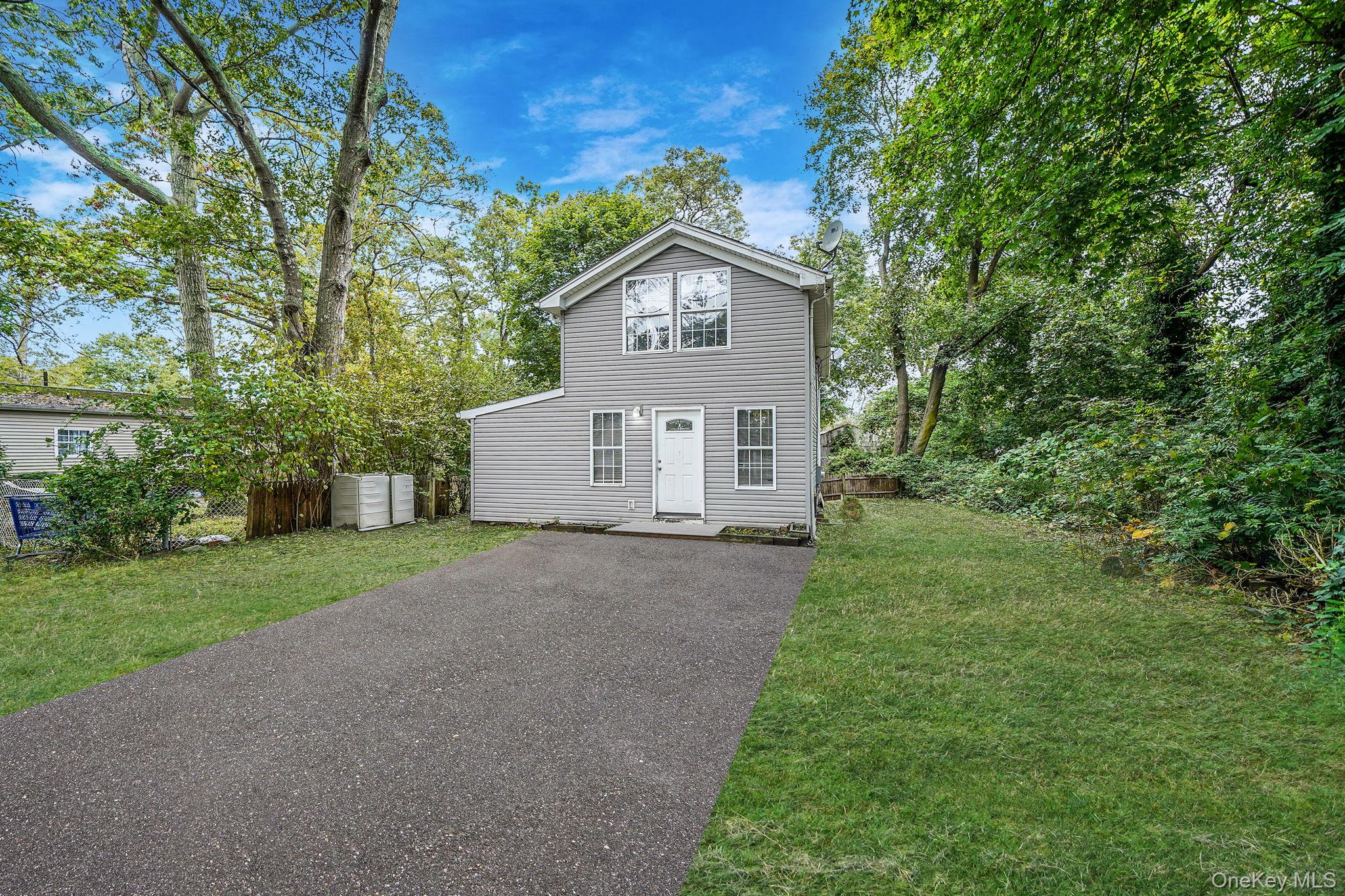 155 Moriches Avenue, Mastic, NY 11950