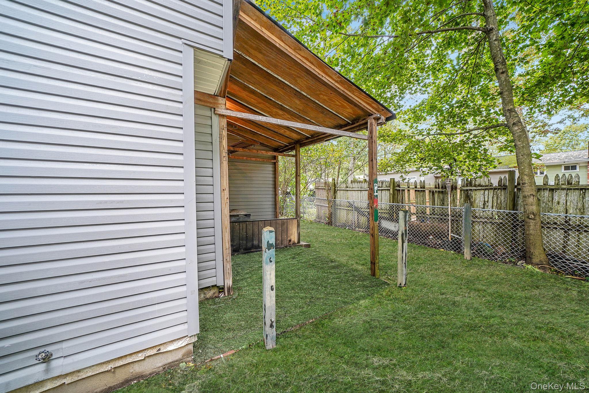 155 Moriches Avenue, Mastic, NY 11950