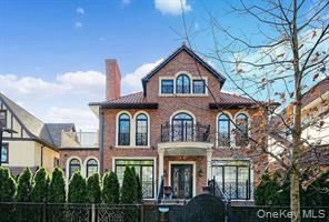 69-36 Dartmouth Street, Forest Hills, NY 11375