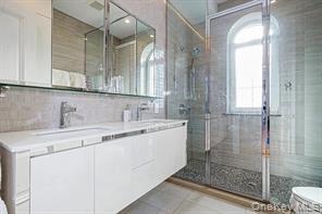 69-36 Dartmouth Street, Forest Hills, NY 11375