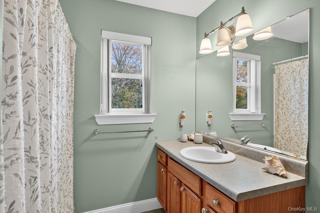 9 Country Woods Drive, Chester, NY 10918