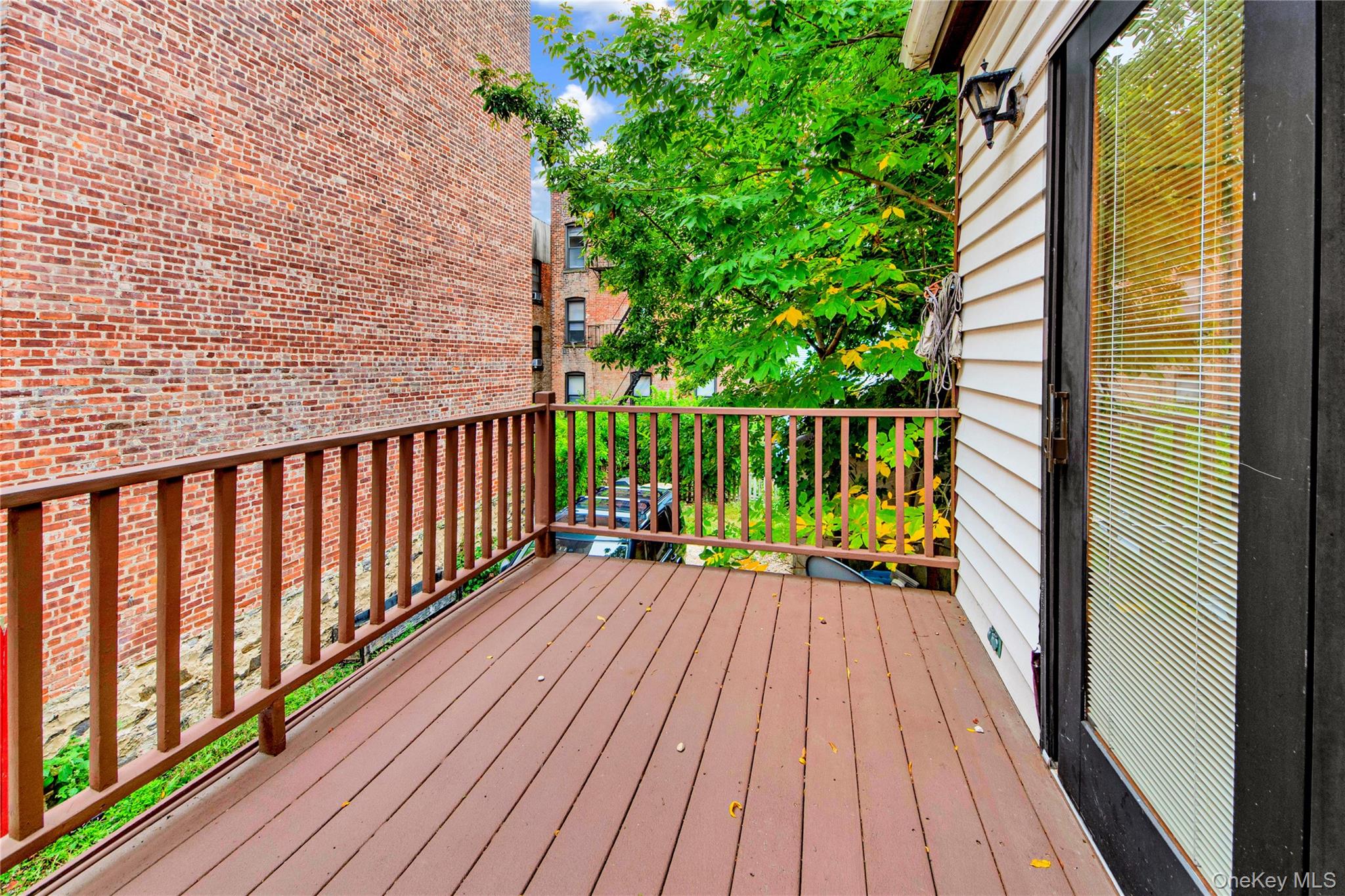 242 E 237th Street, Bronx, NY 10470