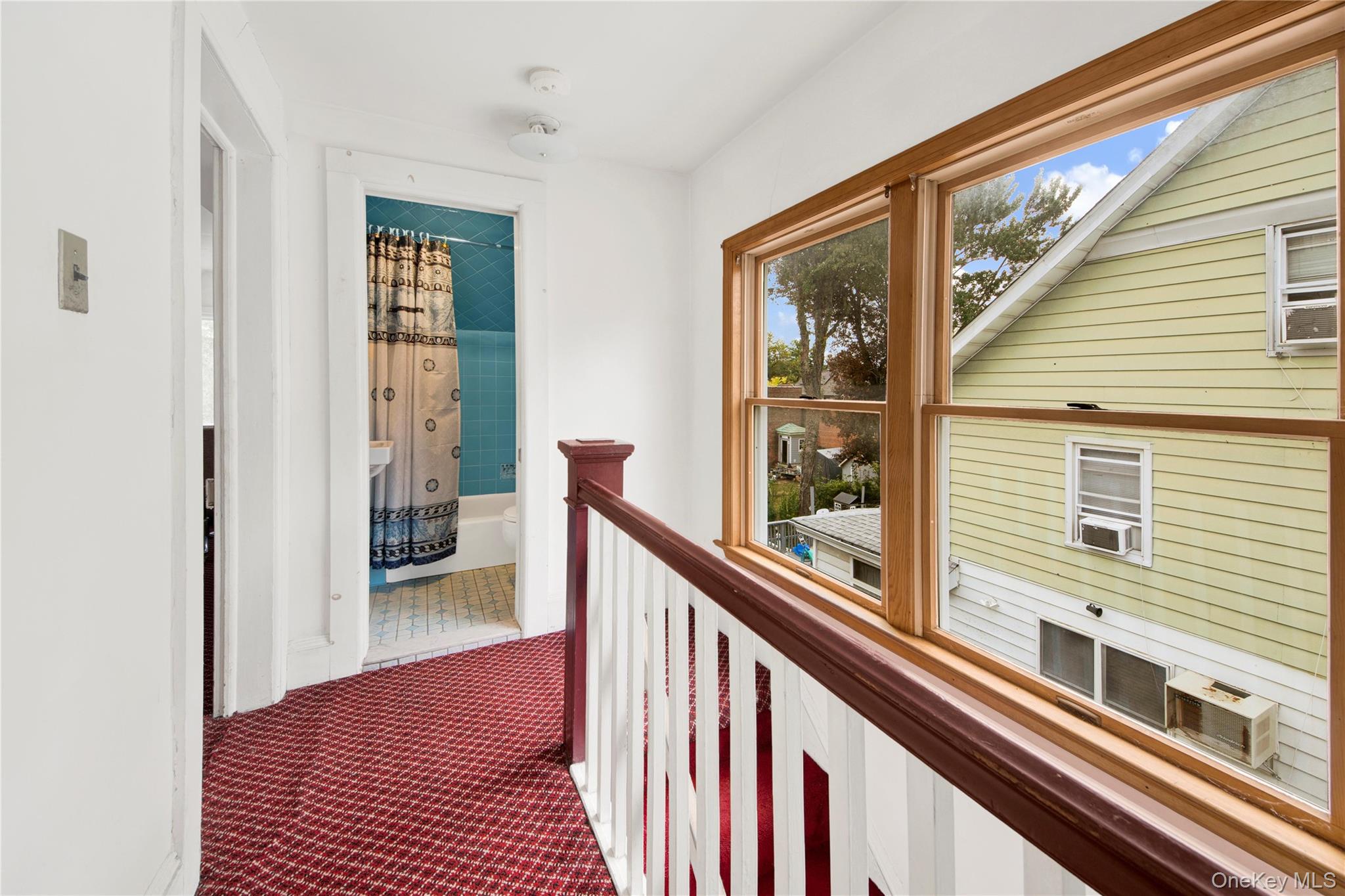 242 E 237th Street, Bronx, NY 10470