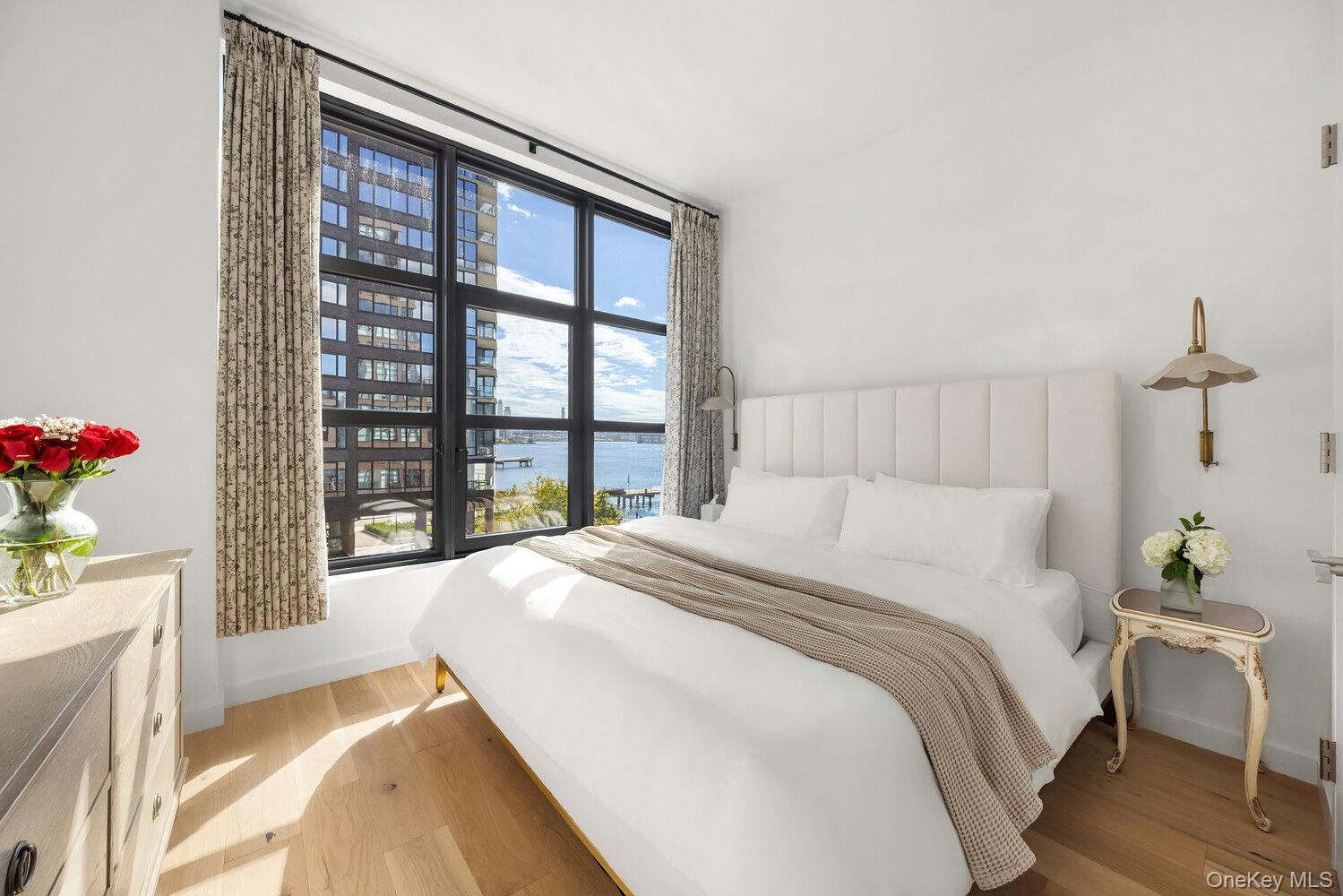 29 HURON Street # 4EW, Brooklyn, NY 11222